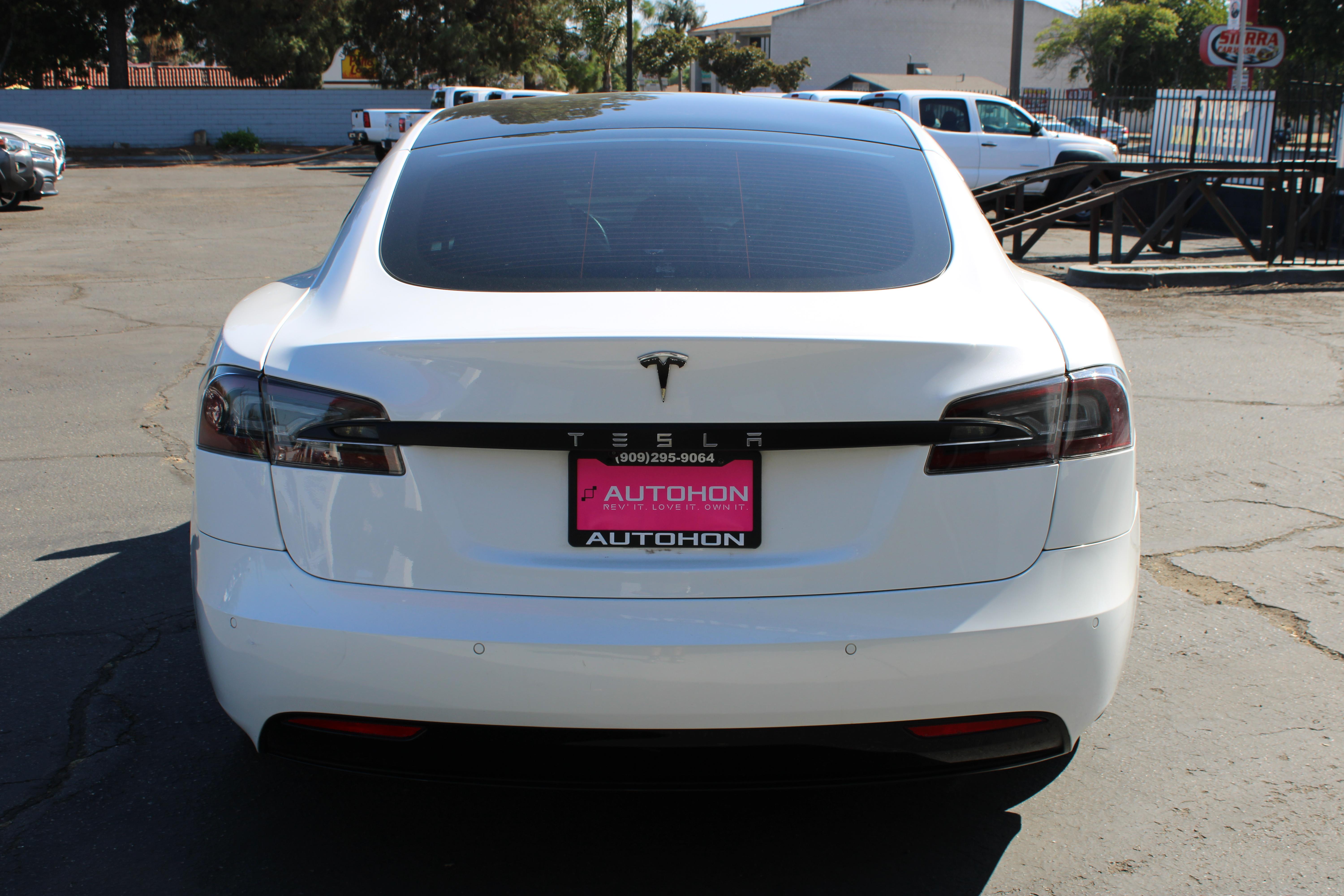 WHITE, 2018 TESLA MODEL S Image 35
