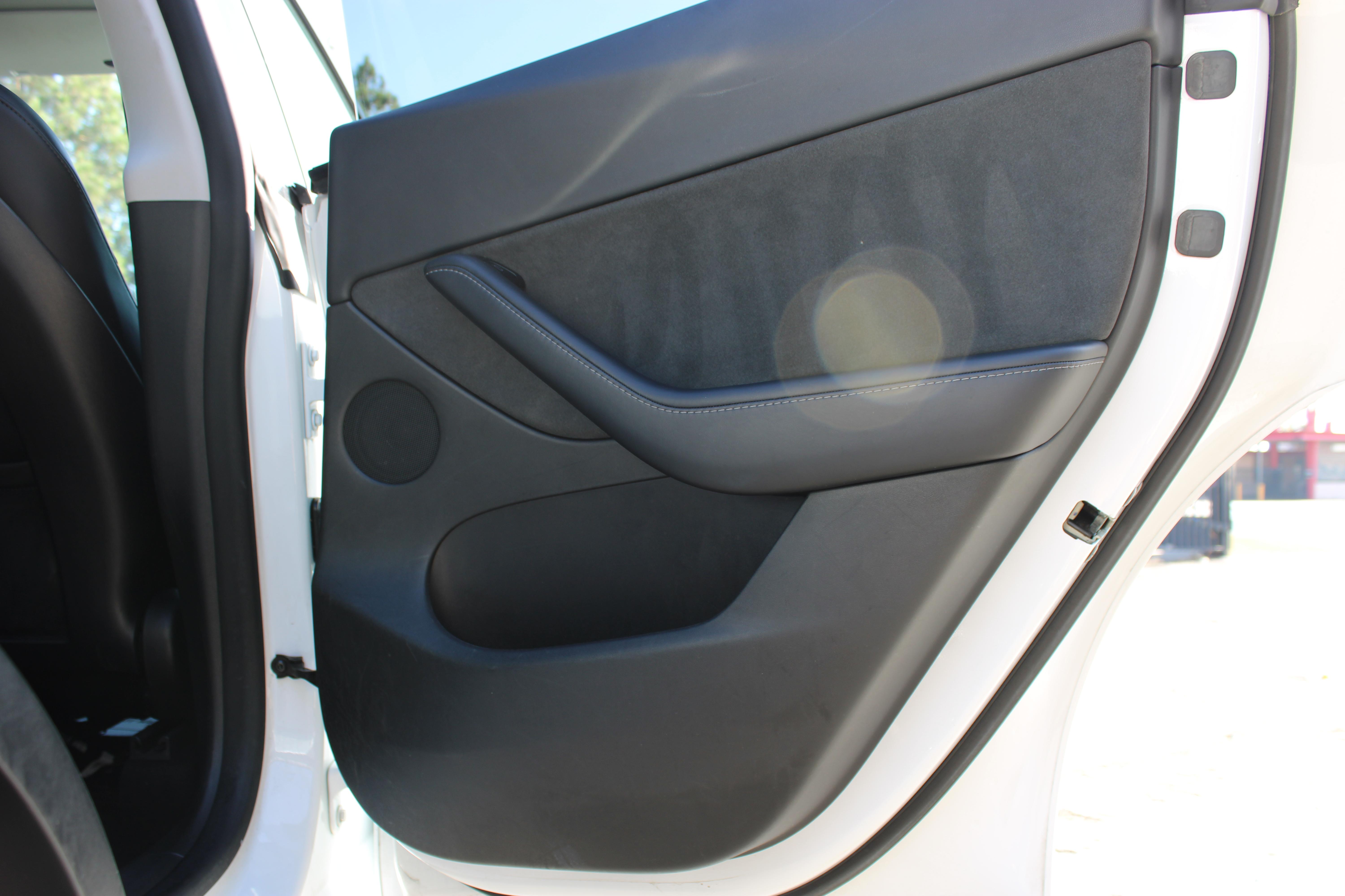 WHITE, 2021 TESLA MODEL Y Image 19