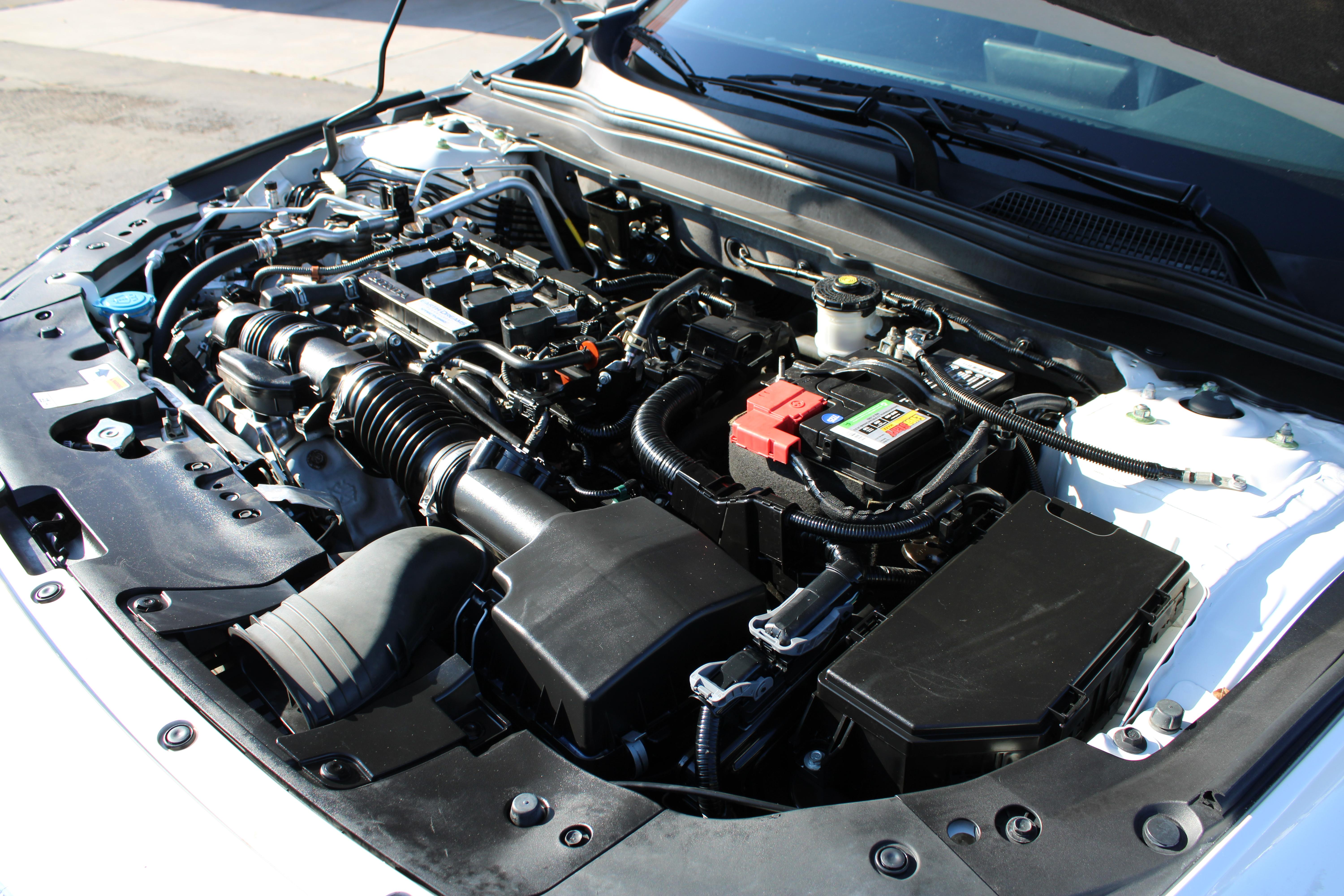 WHITE, 2019 HONDA ACCORD Image 35