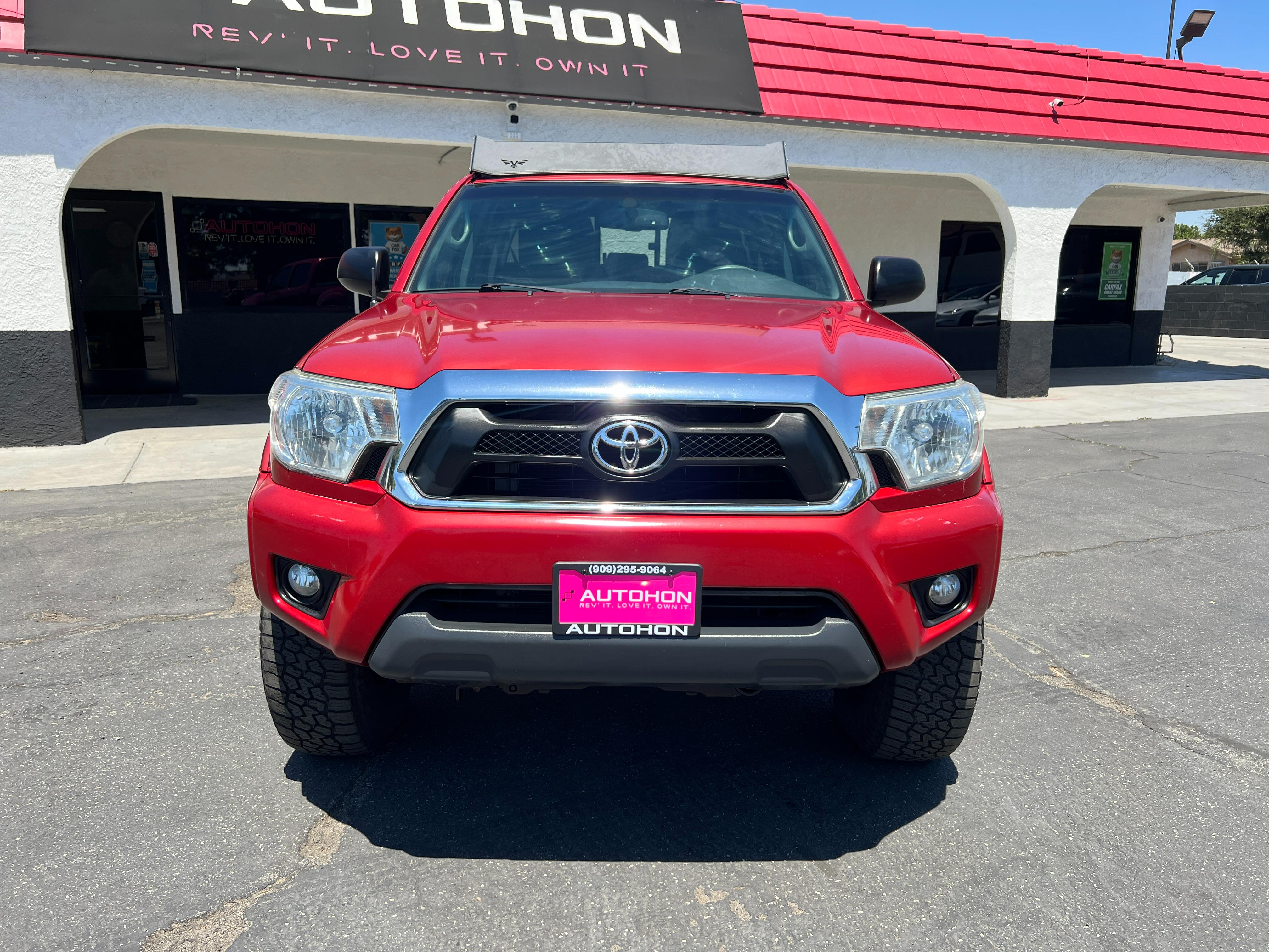 RED, 2013 TOYOTA TACOMA DOUBLE CAB Image 2