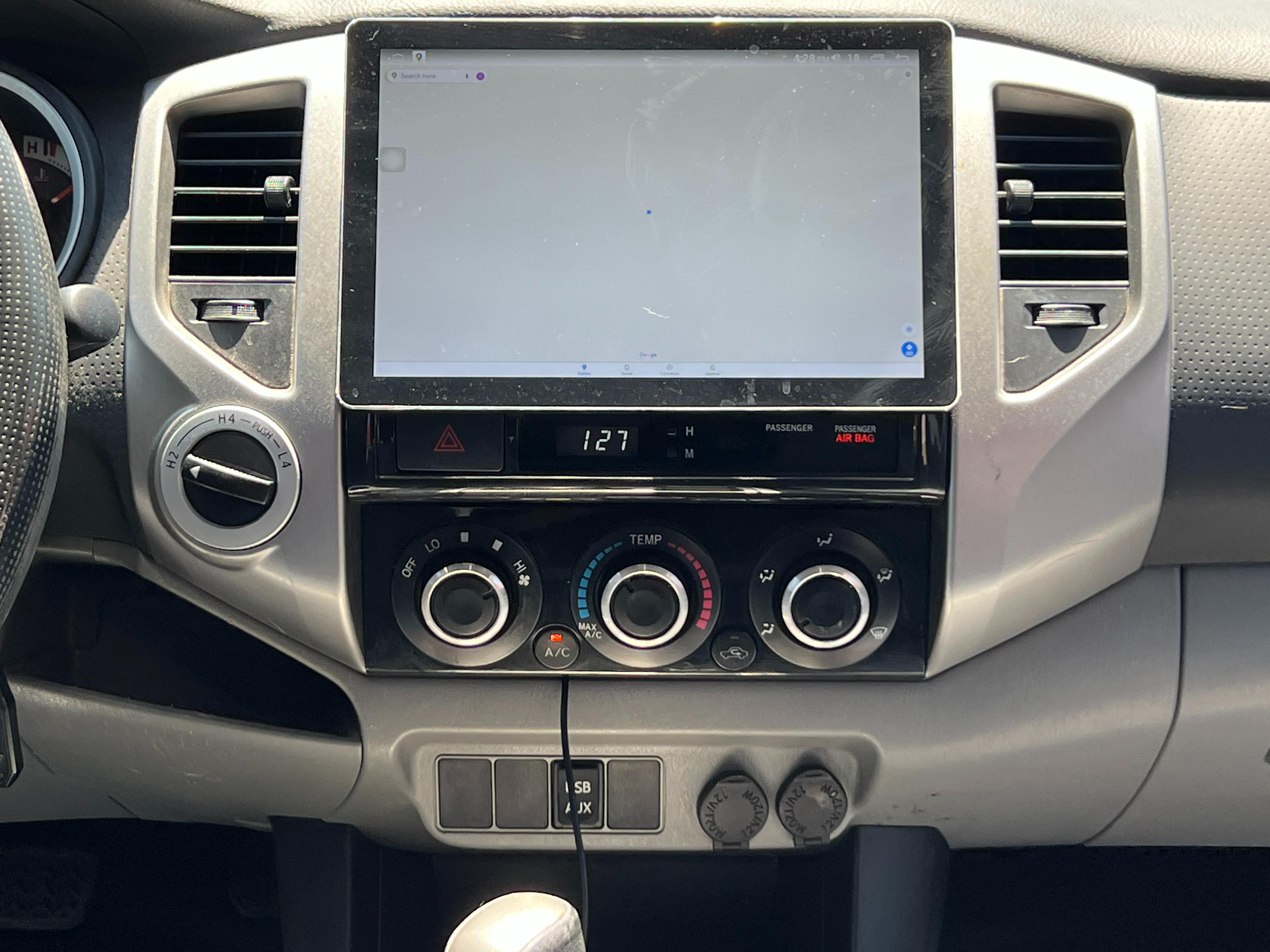 RED, 2013 TOYOTA TACOMA DOUBLE CAB Image 16