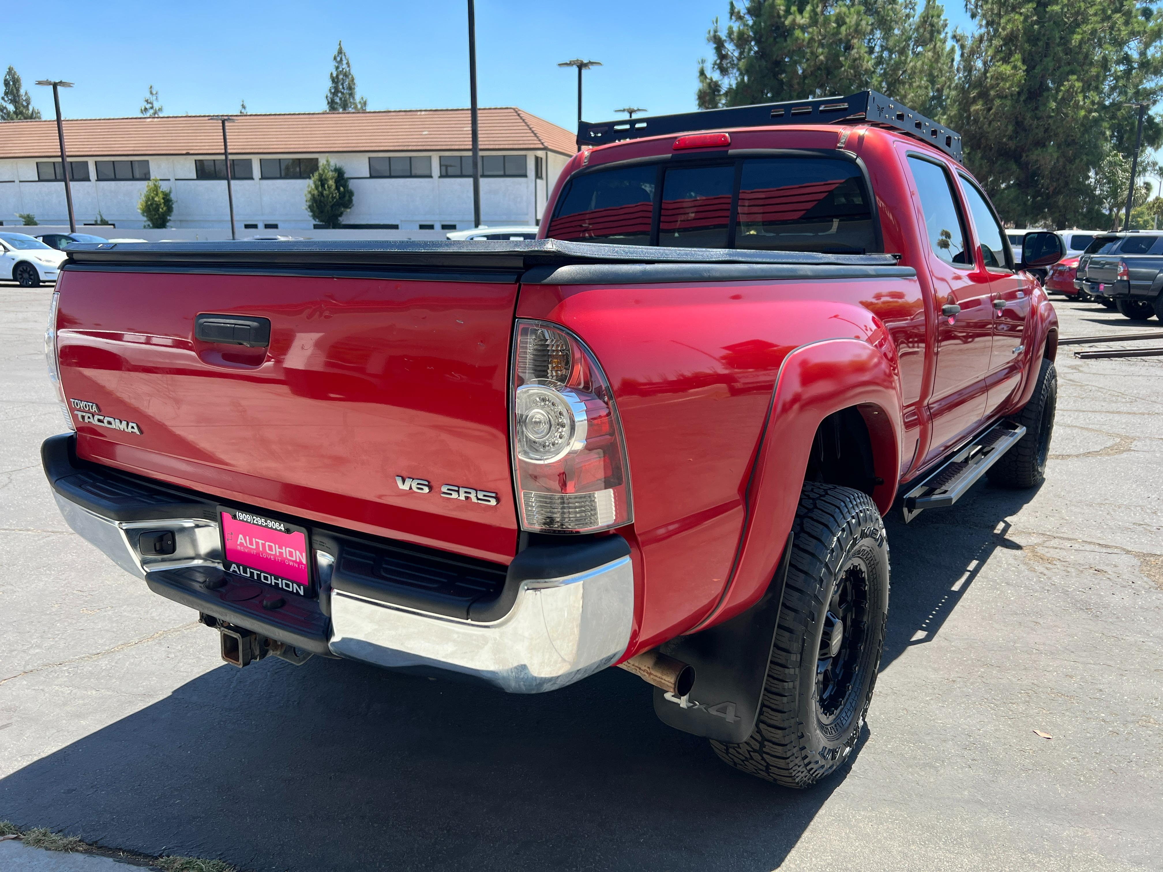 RED, 2013 TOYOTA TACOMA DOUBLE CAB Image 32