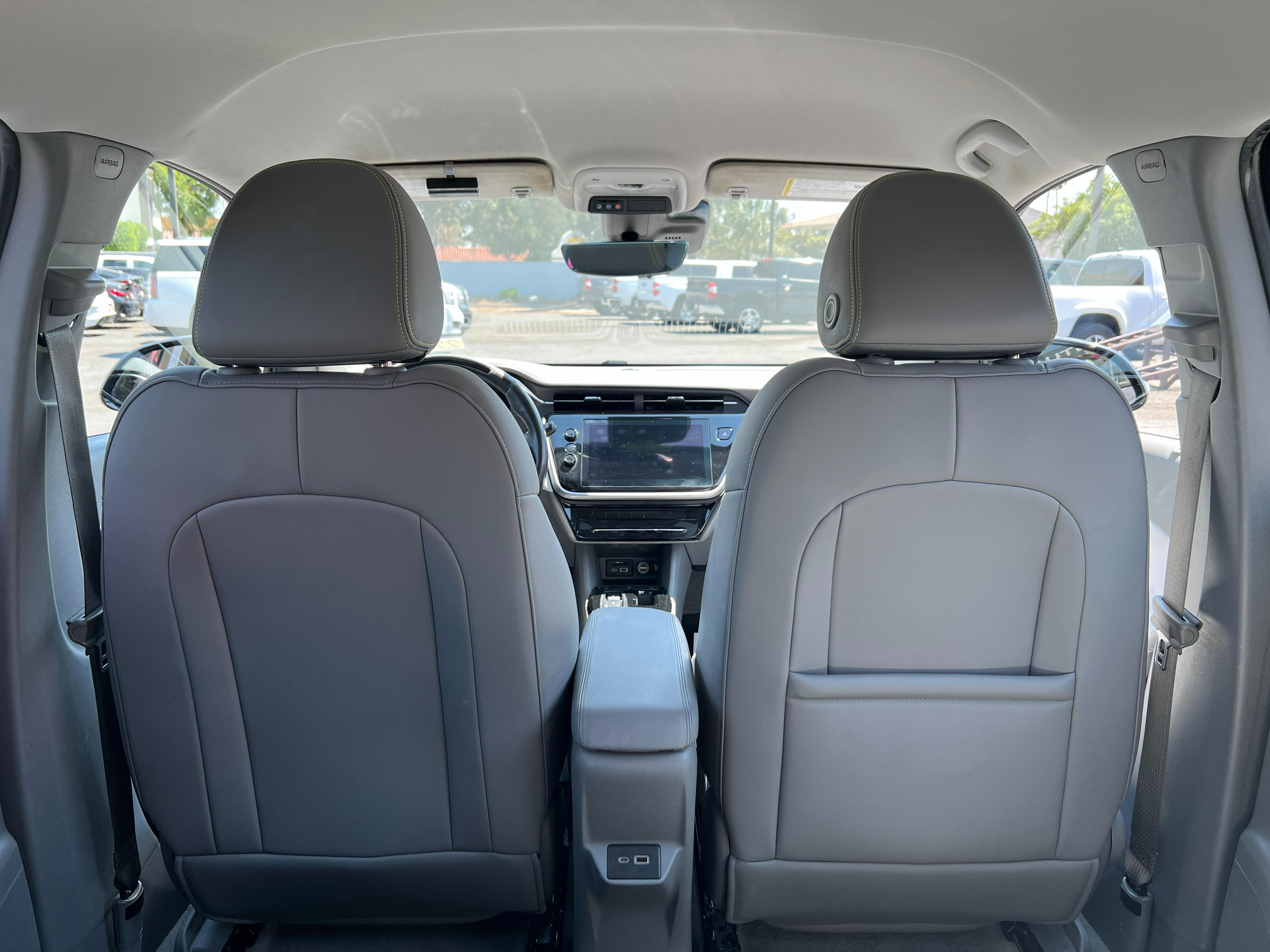 GRAY, 2022 CHEVROLET BOLT EUV Image 9