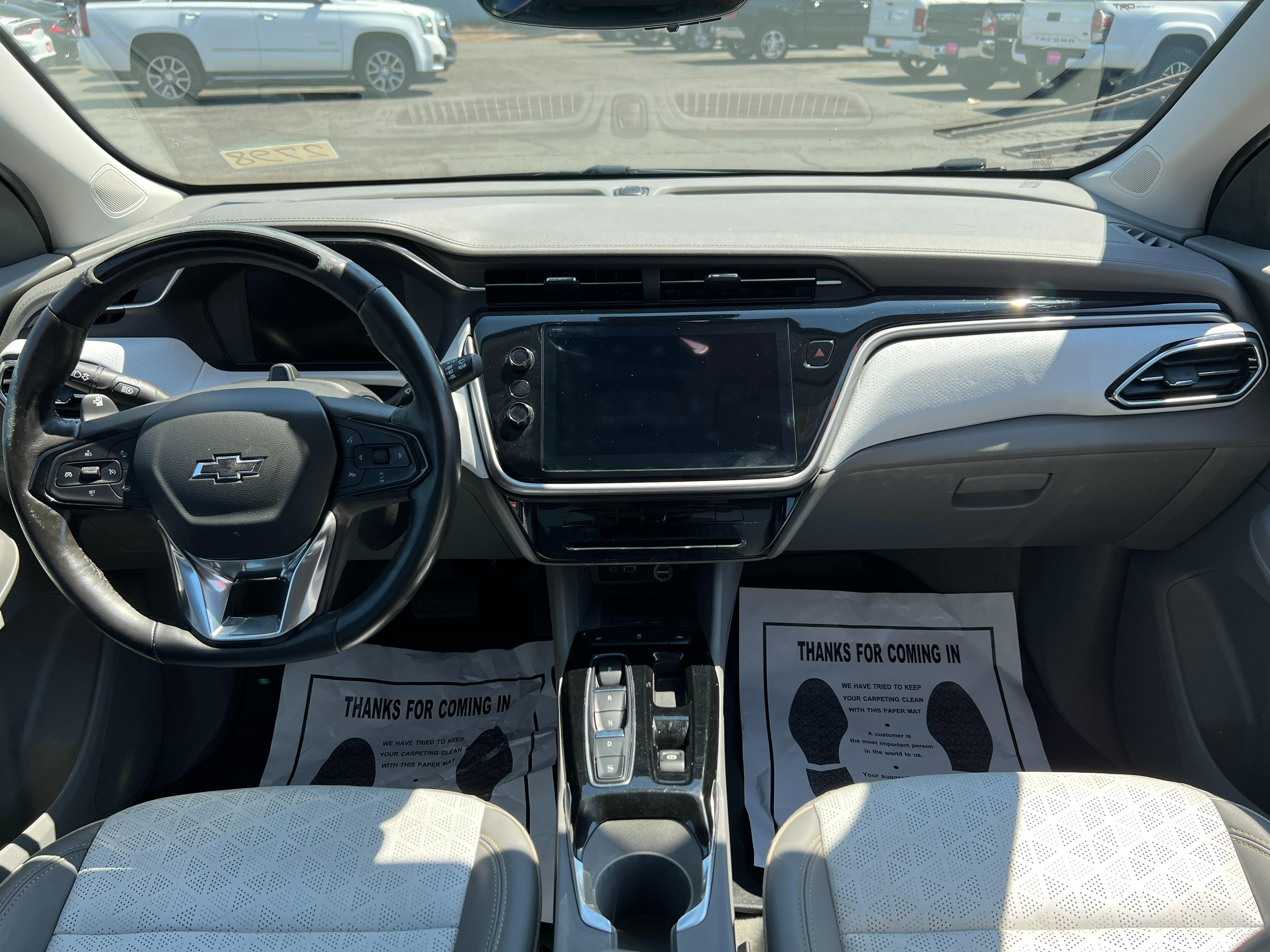 GRAY, 2022 CHEVROLET BOLT EUV Image 20