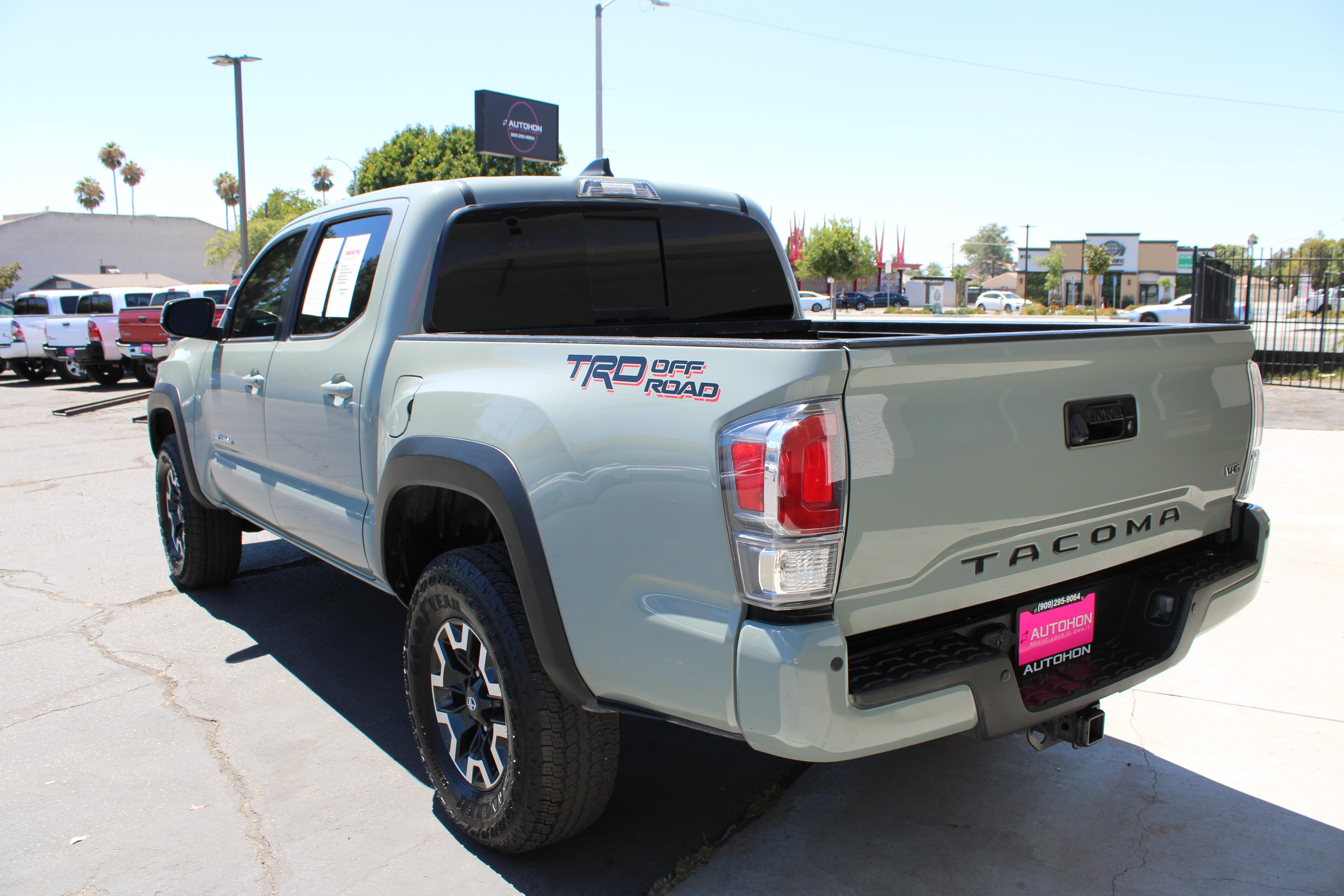 GRAY, 2023 TOYOTA TACOMA DOUBLE CAB Image 10
