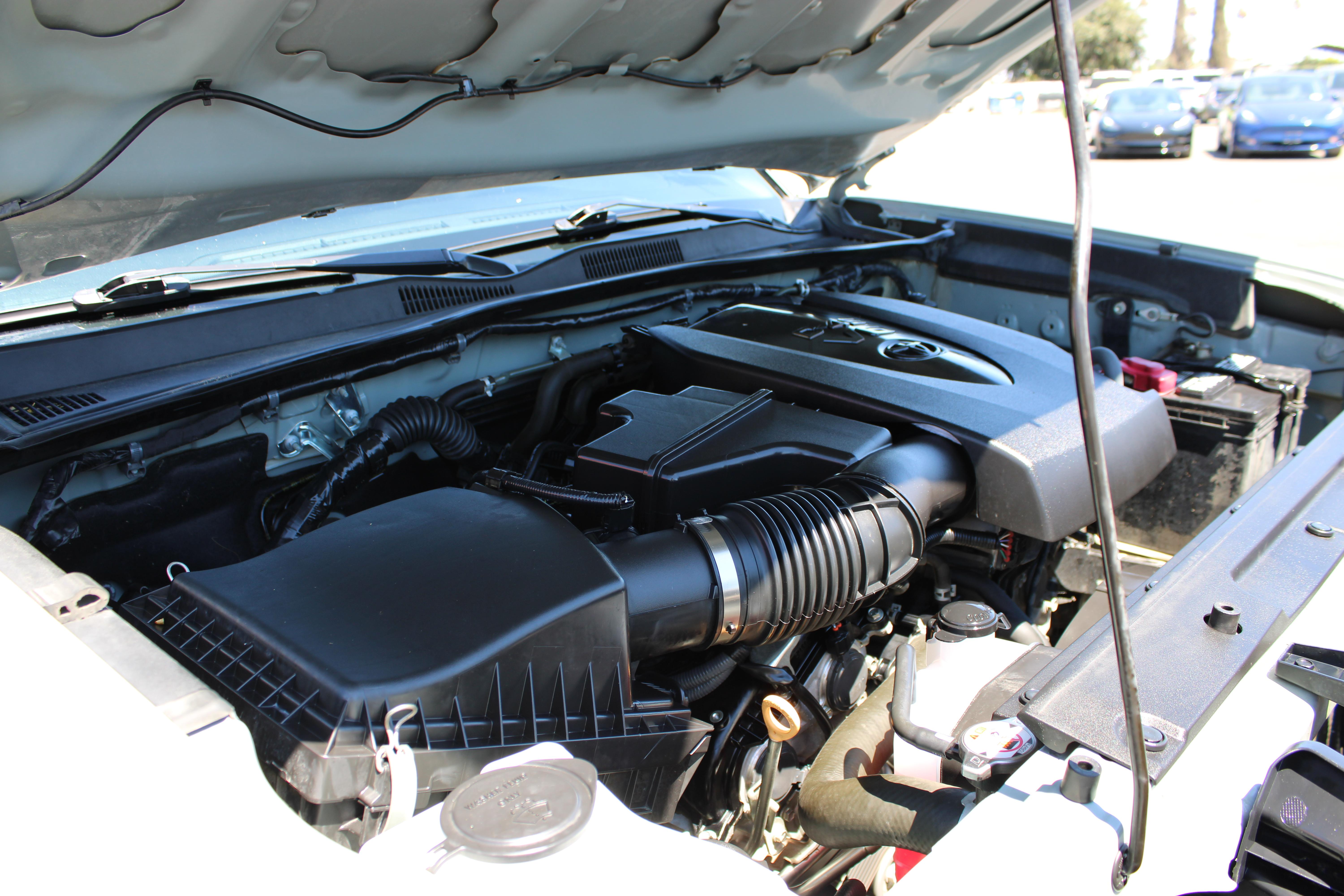 GRAY, 2023 TOYOTA TACOMA DOUBLE CAB Image 33