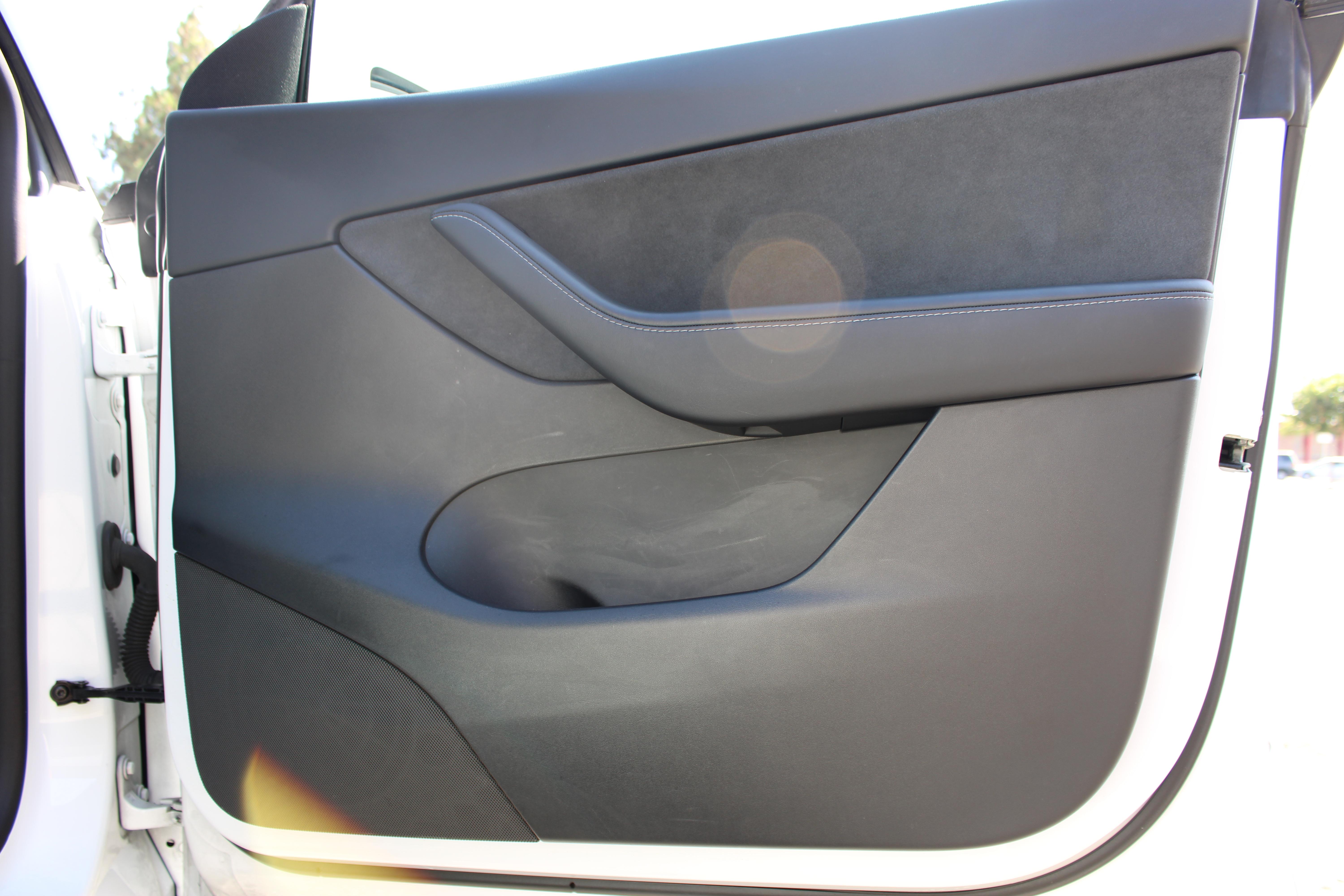 WHITE, 2021 TESLA MODEL Y Image 5