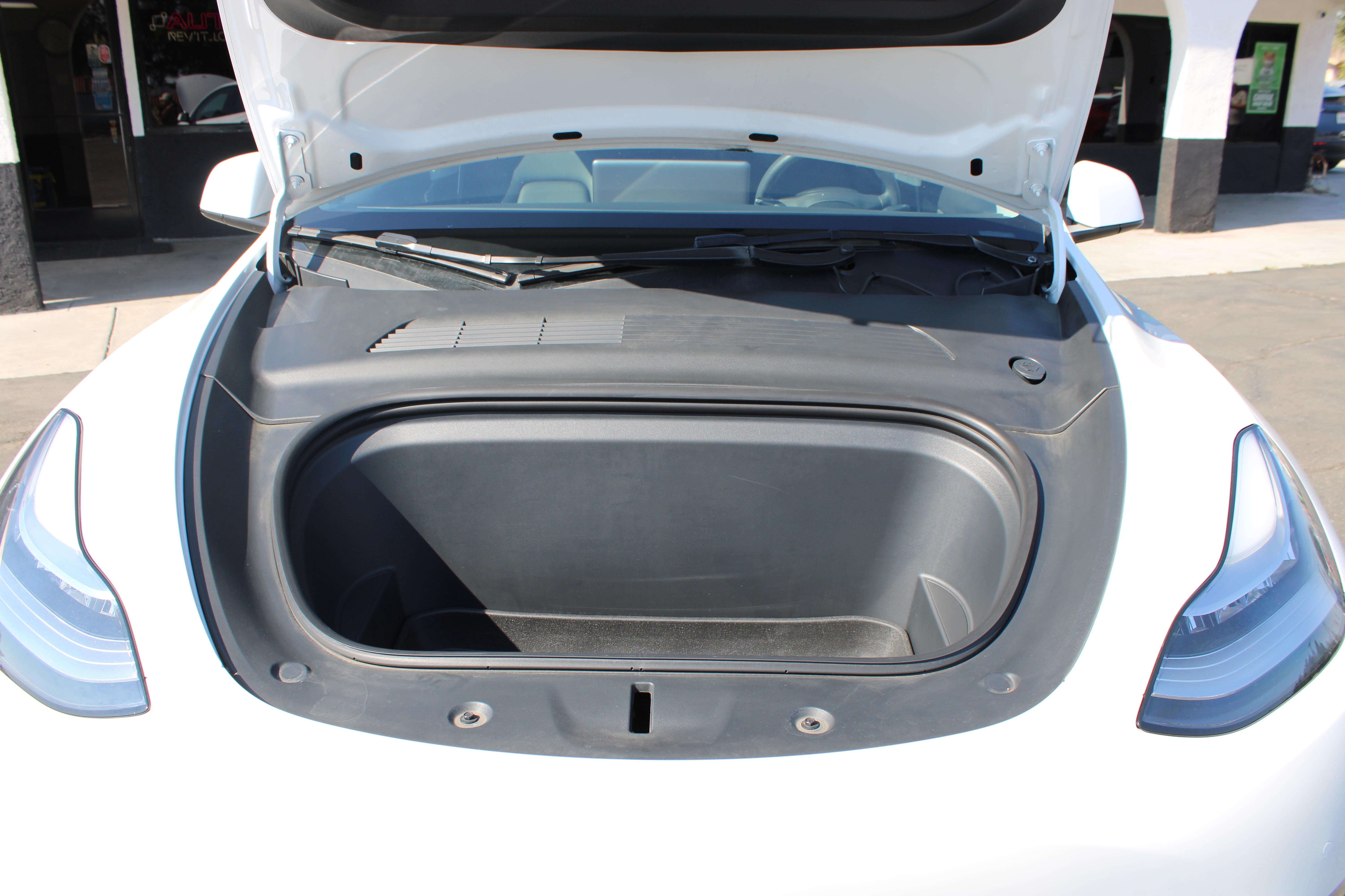 WHITE, 2021 TESLA MODEL Y Image 26