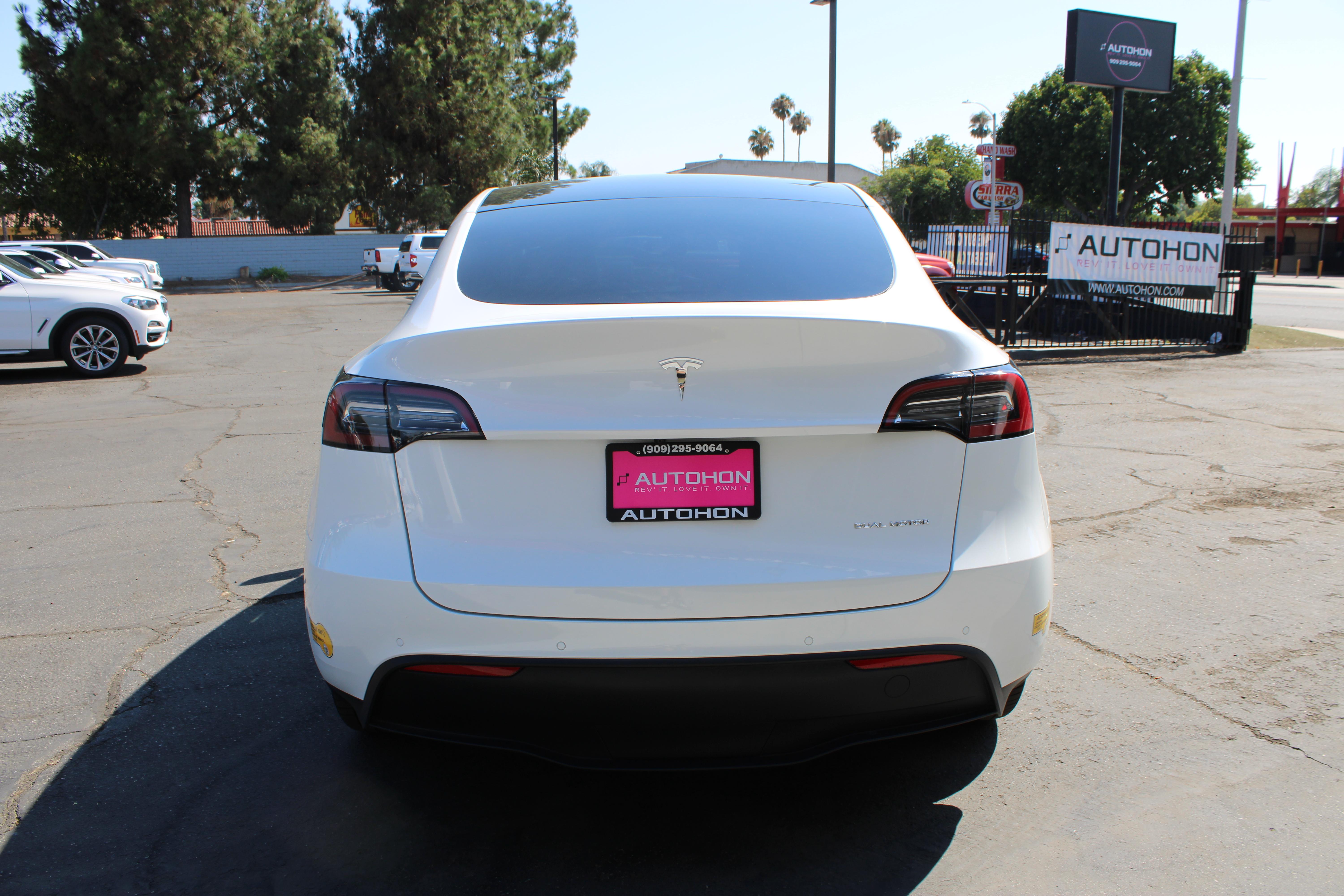 WHITE, 2021 TESLA MODEL Y Image 29