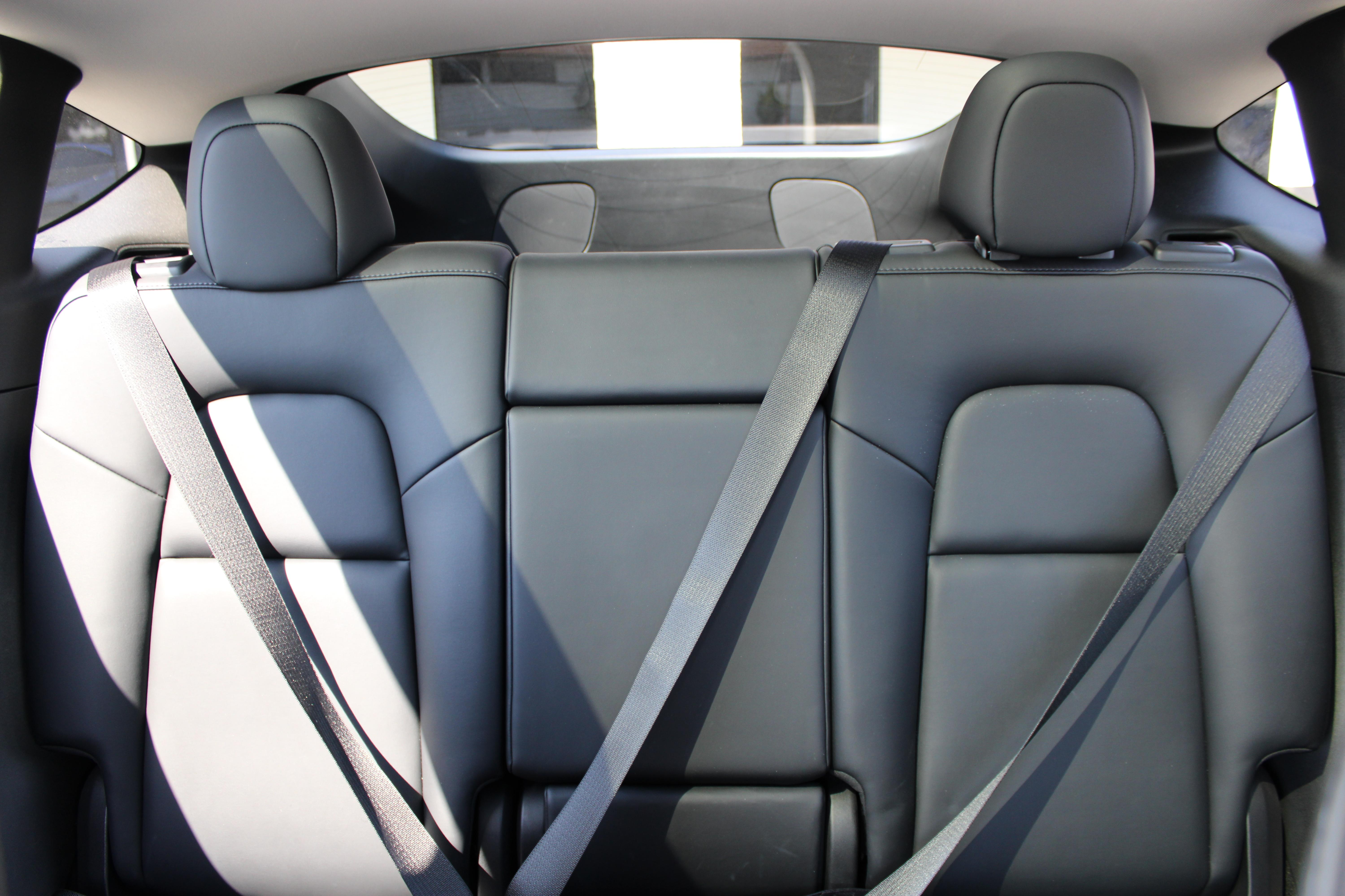 BLUE, 2022 TESLA MODEL Y Image 9