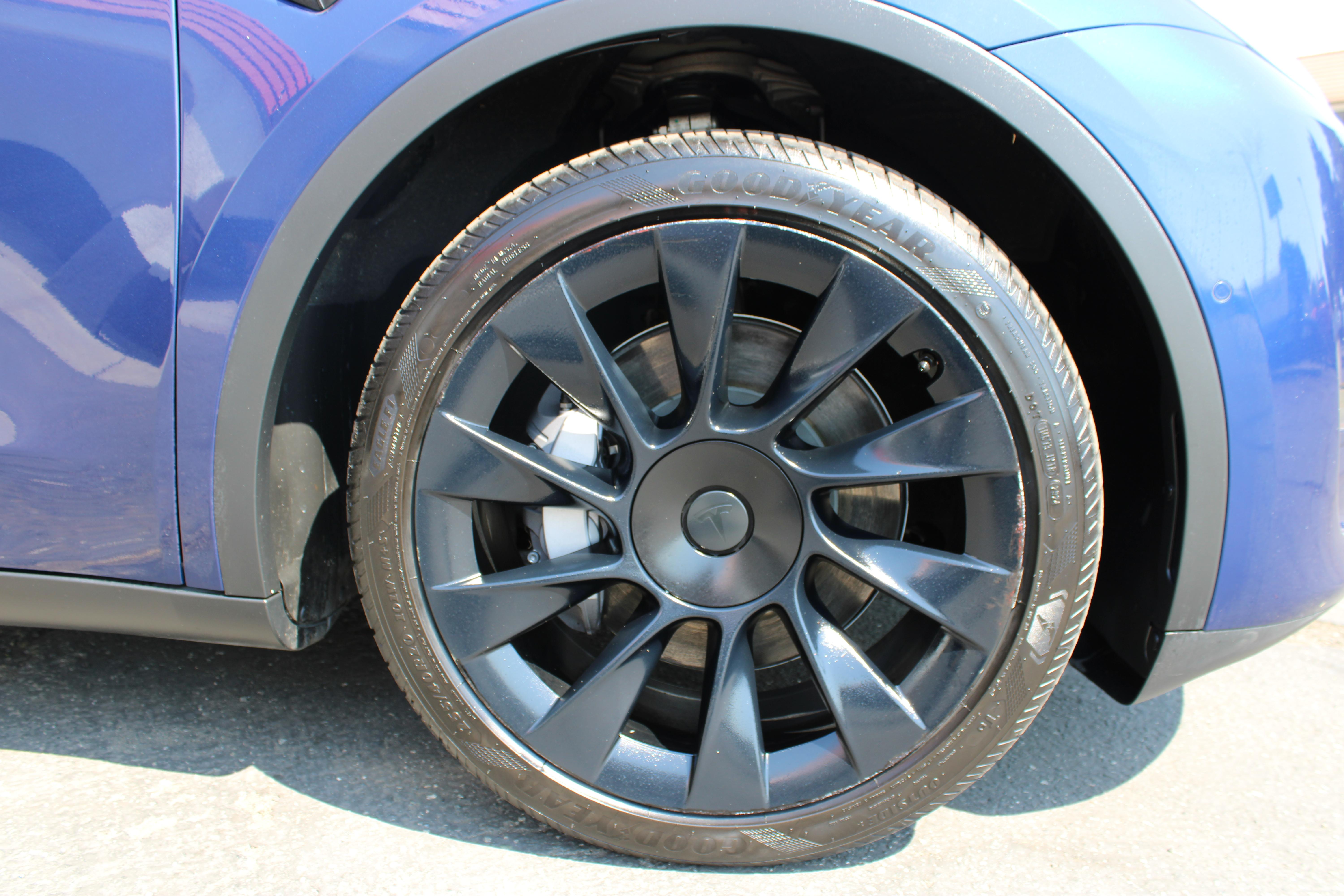 BLUE, 2022 TESLA MODEL Y Image 35