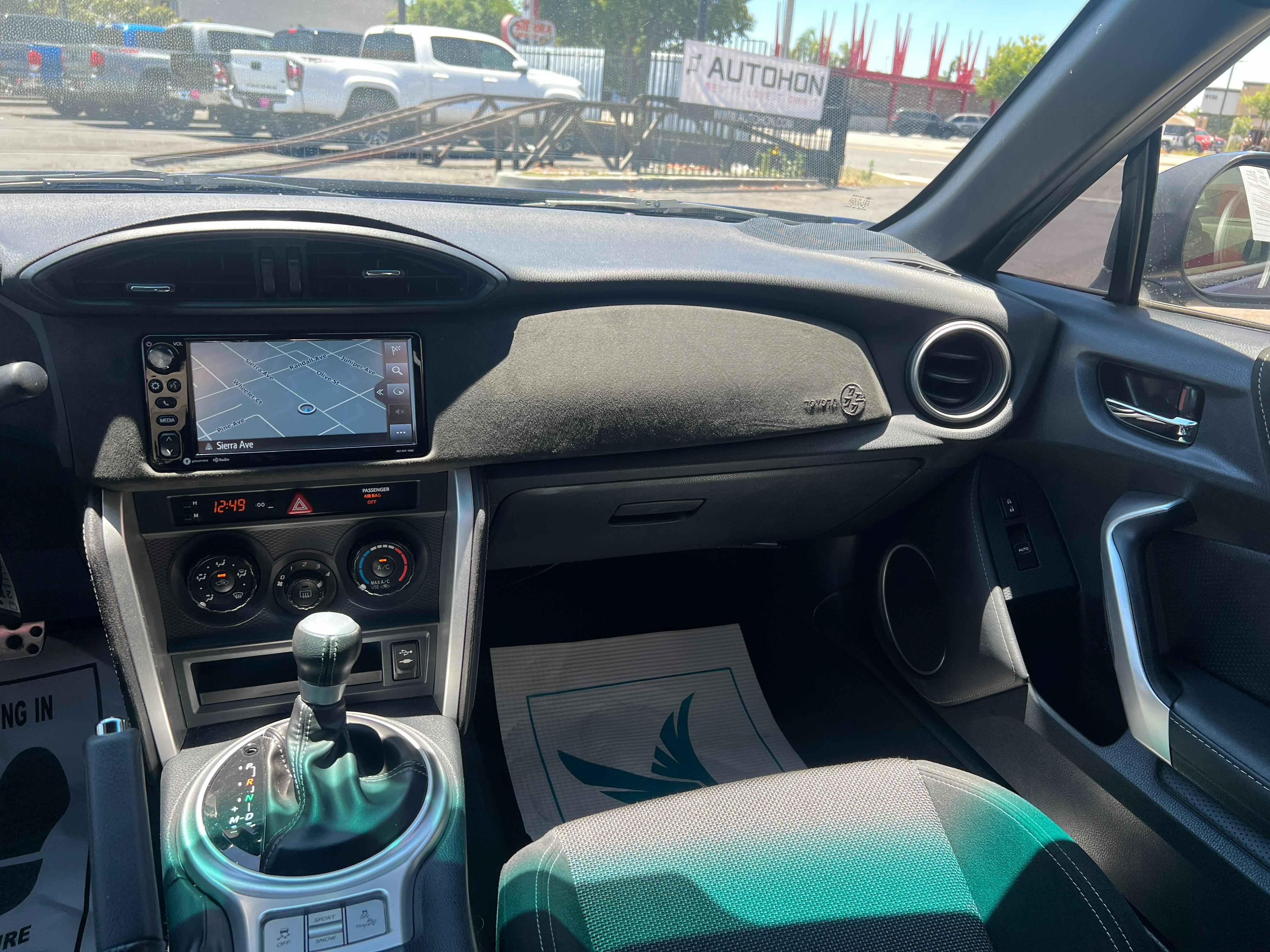 BLUE, 2017 TOYOTA 86 Image 15