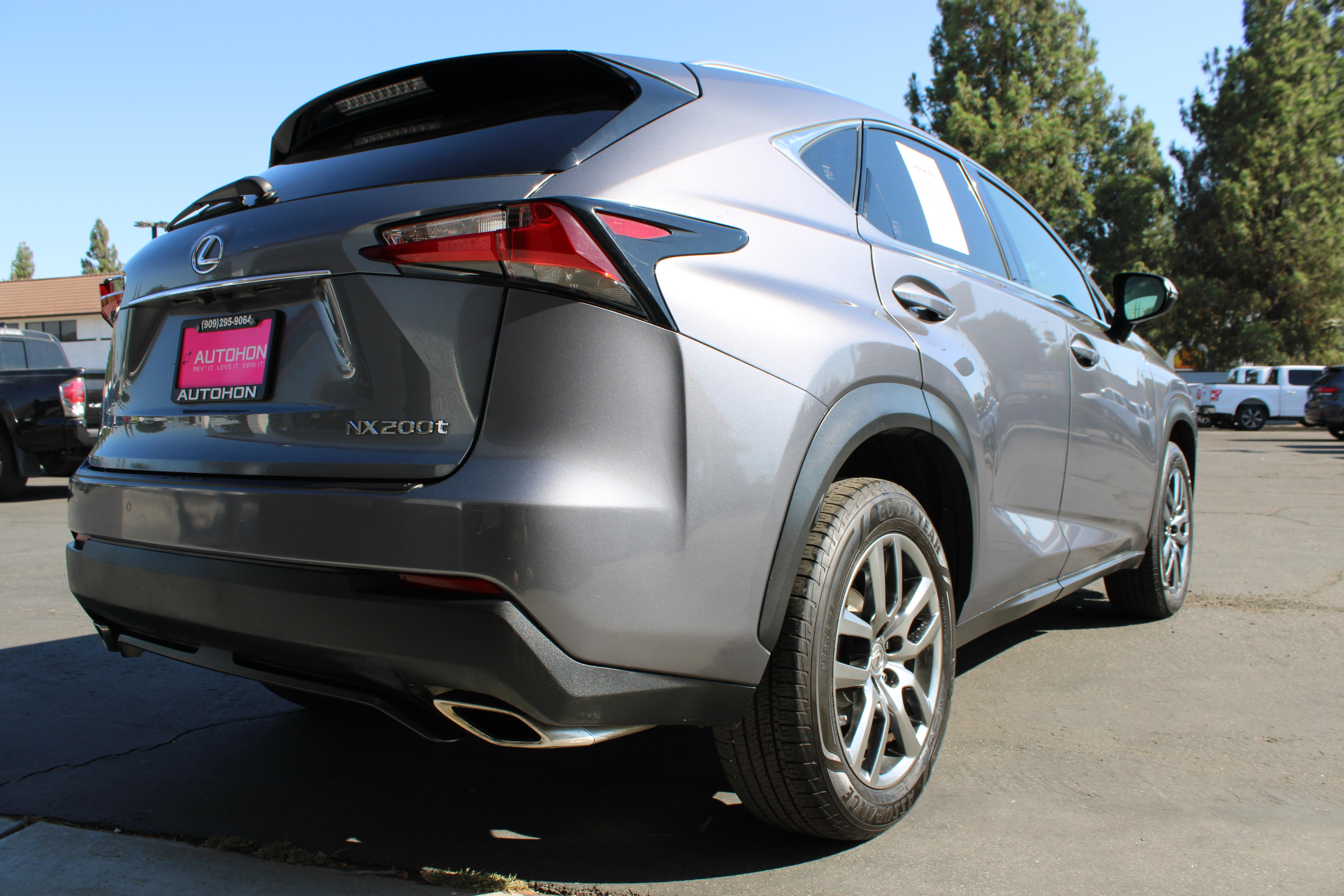GRAY, 2015 LEXUS NX Image 10