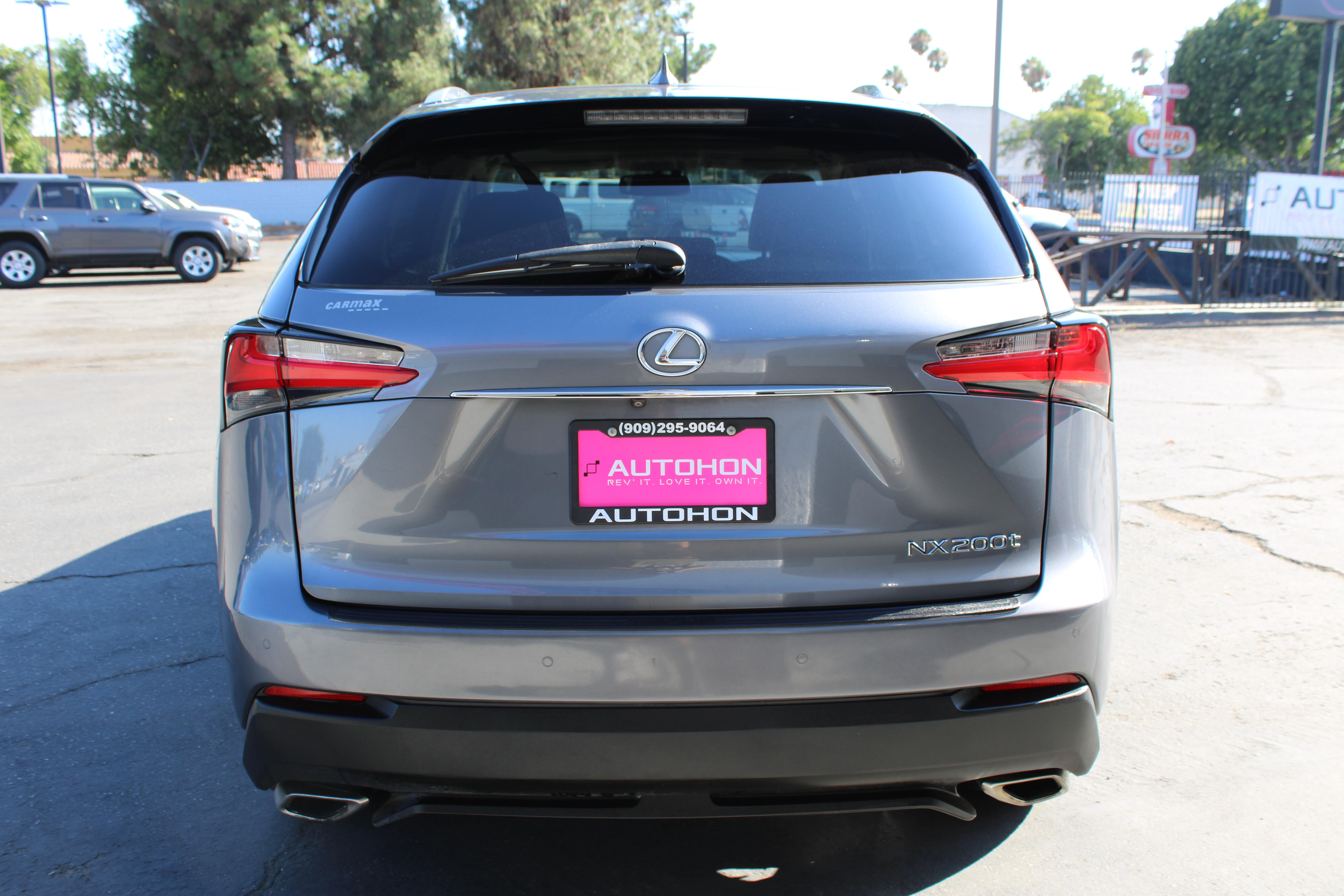 GRAY, 2015 LEXUS NX Image 44