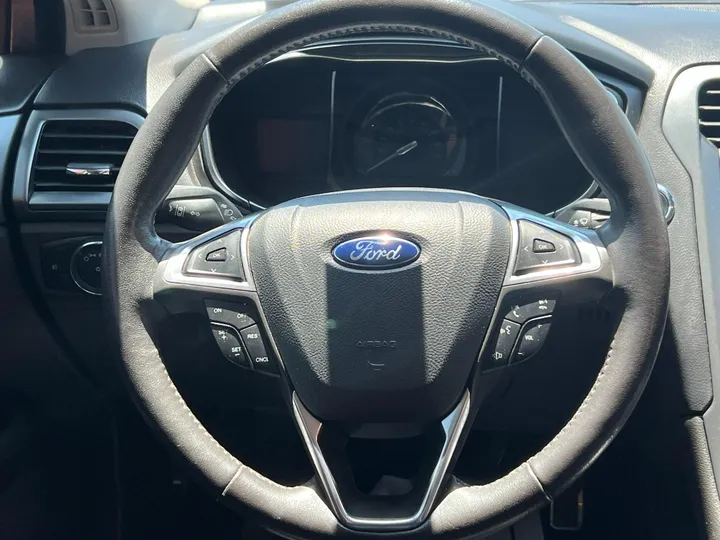 RED, 2016 FORD FUSION ENERGI Image 16