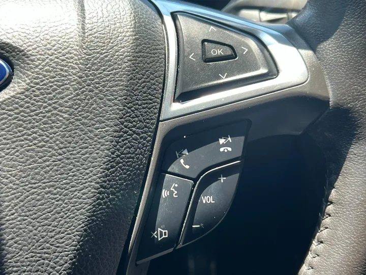 RED, 2016 FORD FUSION ENERGI Image 28