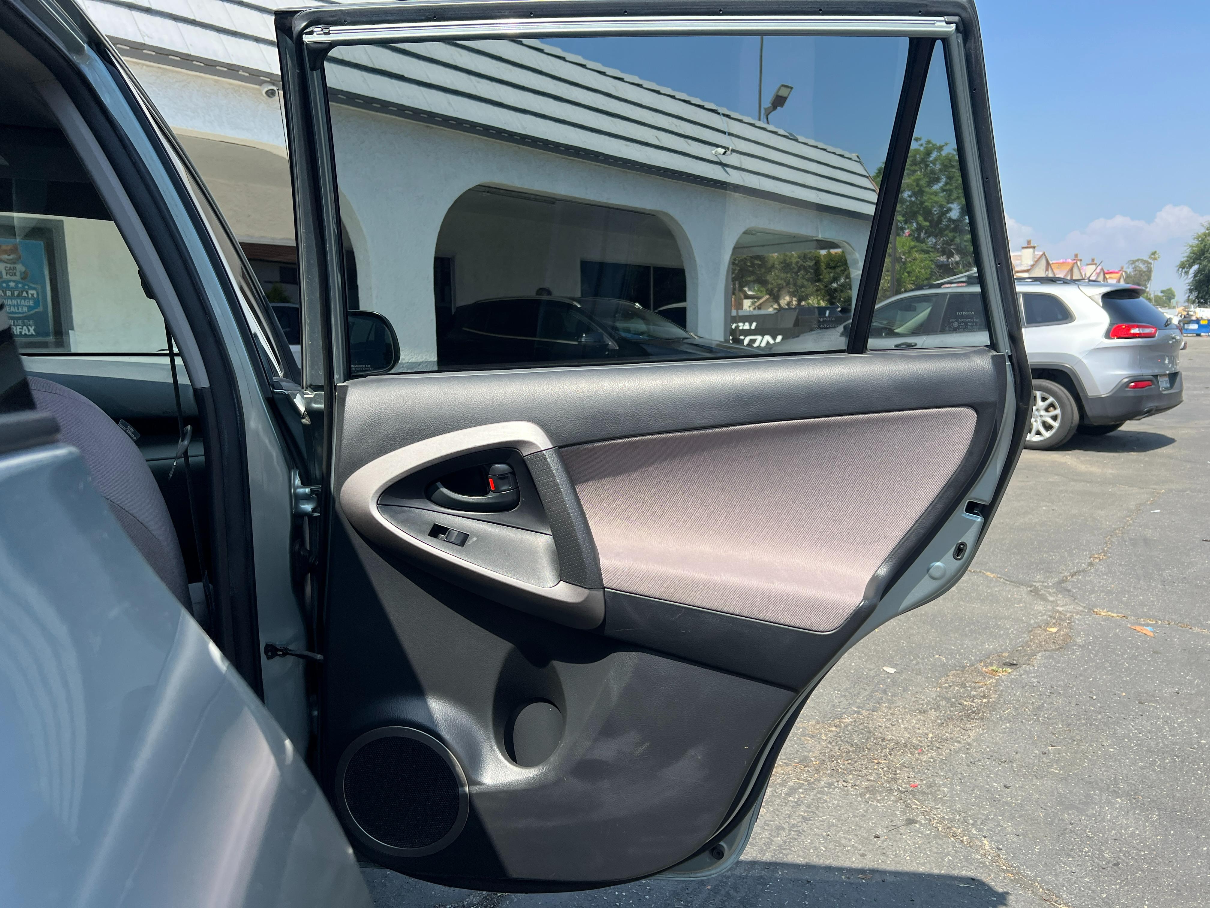 GREEN, 2008 TOYOTA RAV4 Image 19