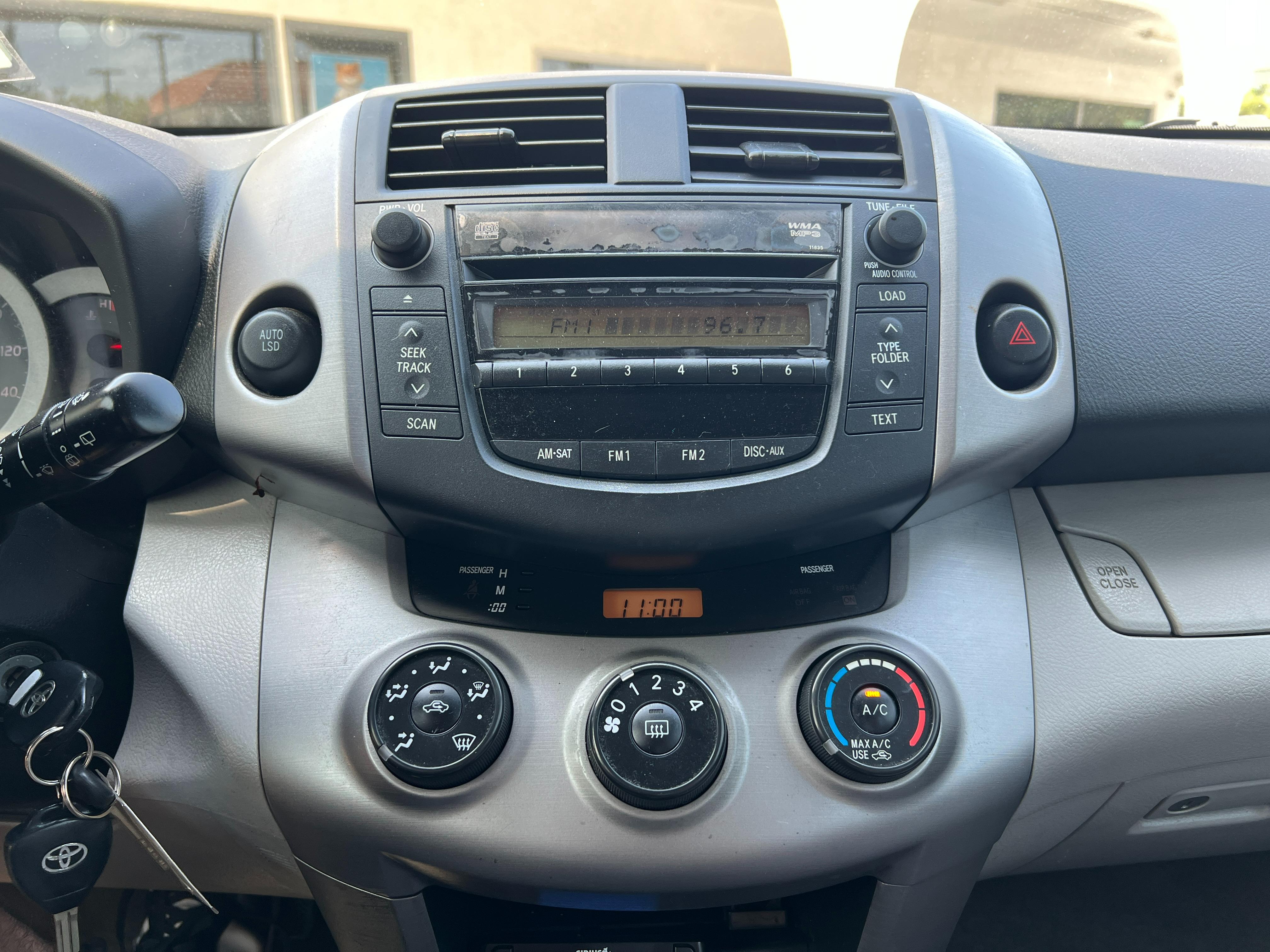 GREEN, 2008 TOYOTA RAV4 Image 29