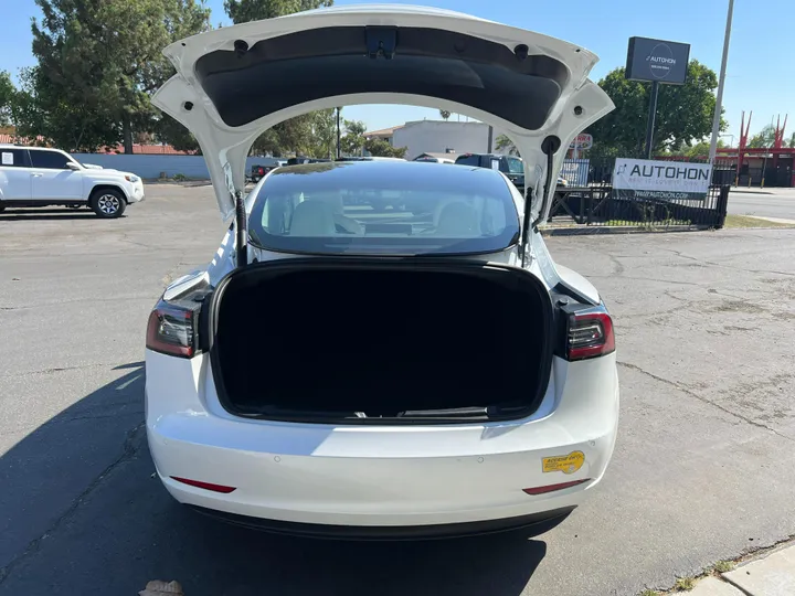 2022 TESLA MODEL 3 Image 30