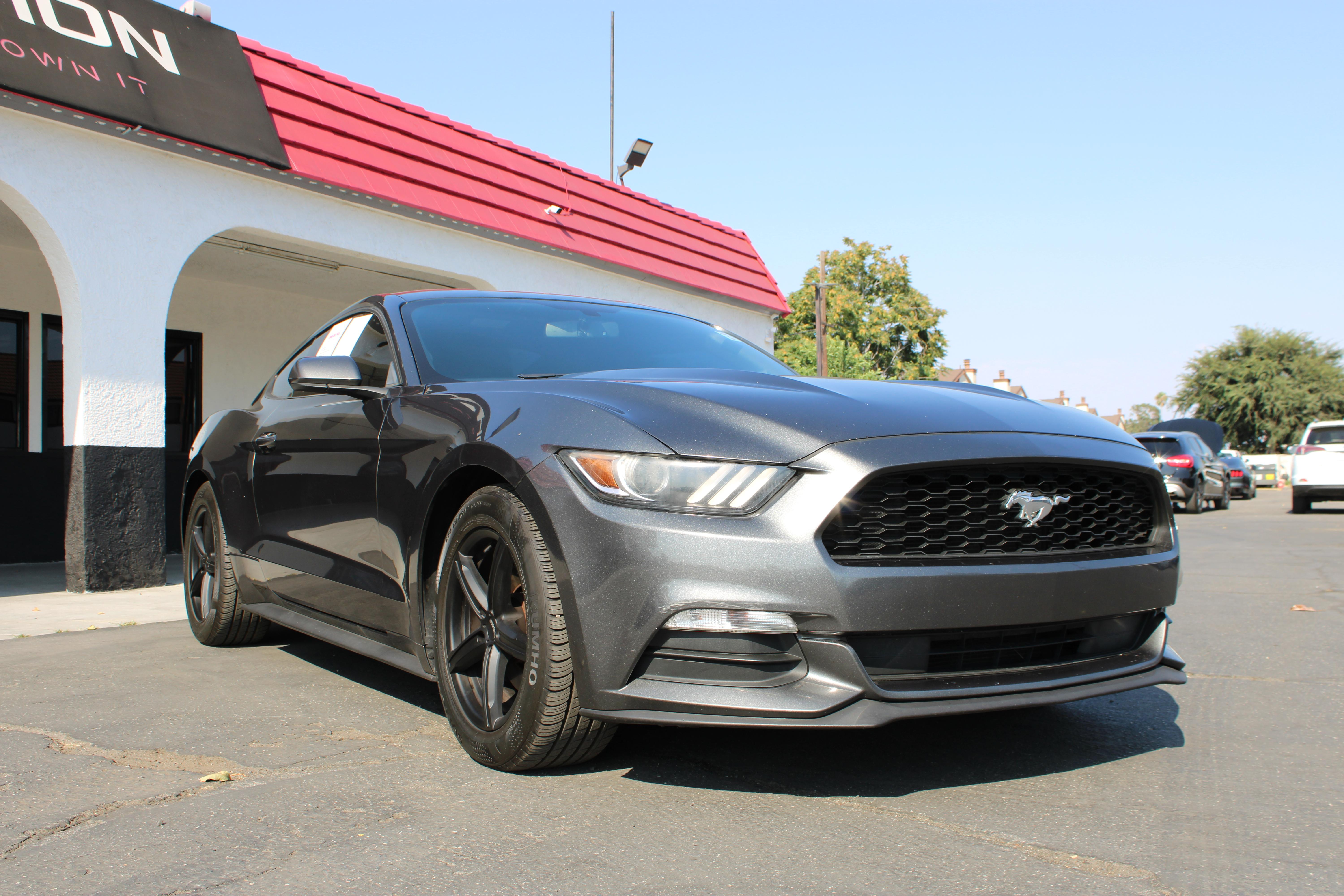 GREY, 2017 FORD MUSTANG Image 2