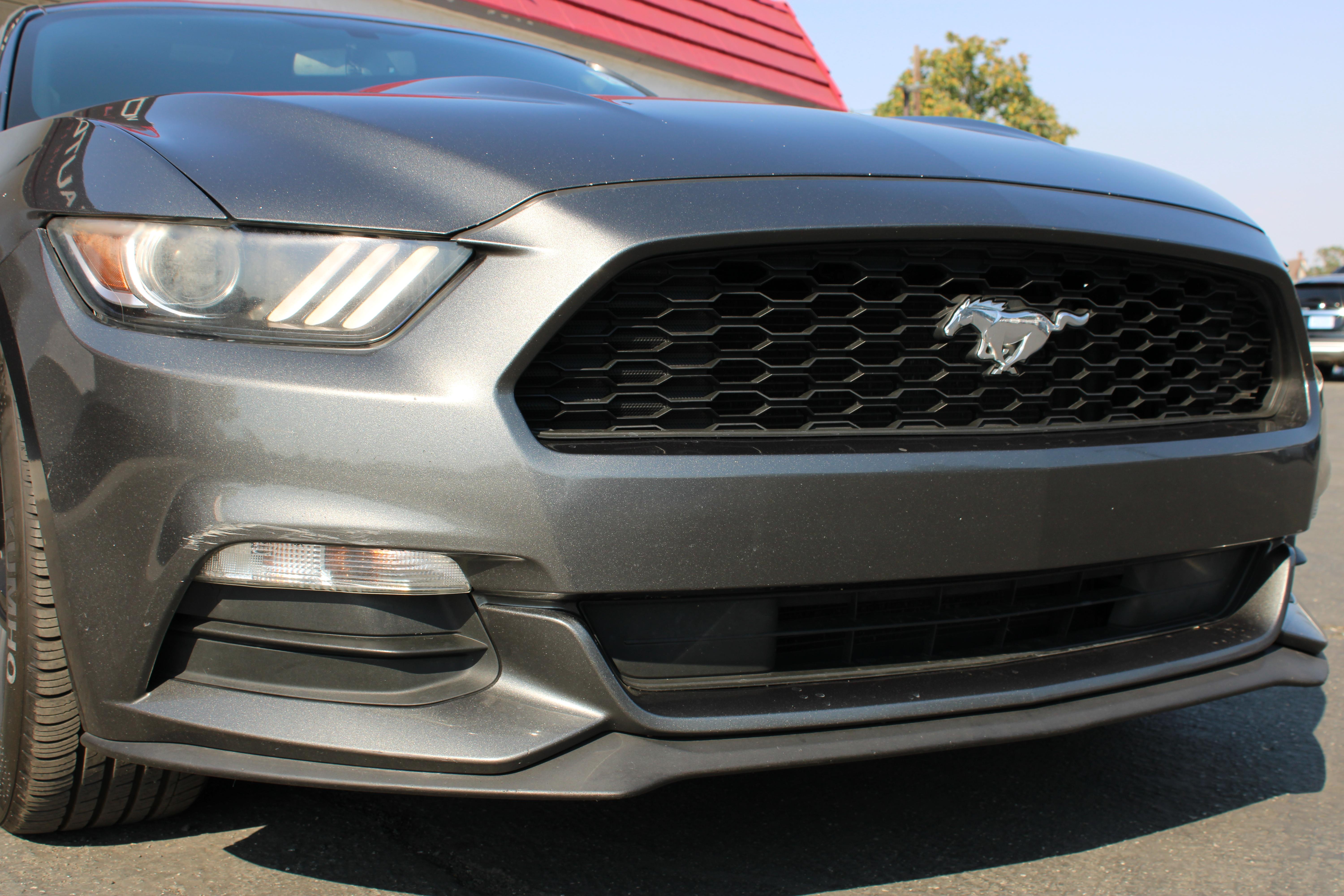 GREY, 2017 FORD MUSTANG Image 4
