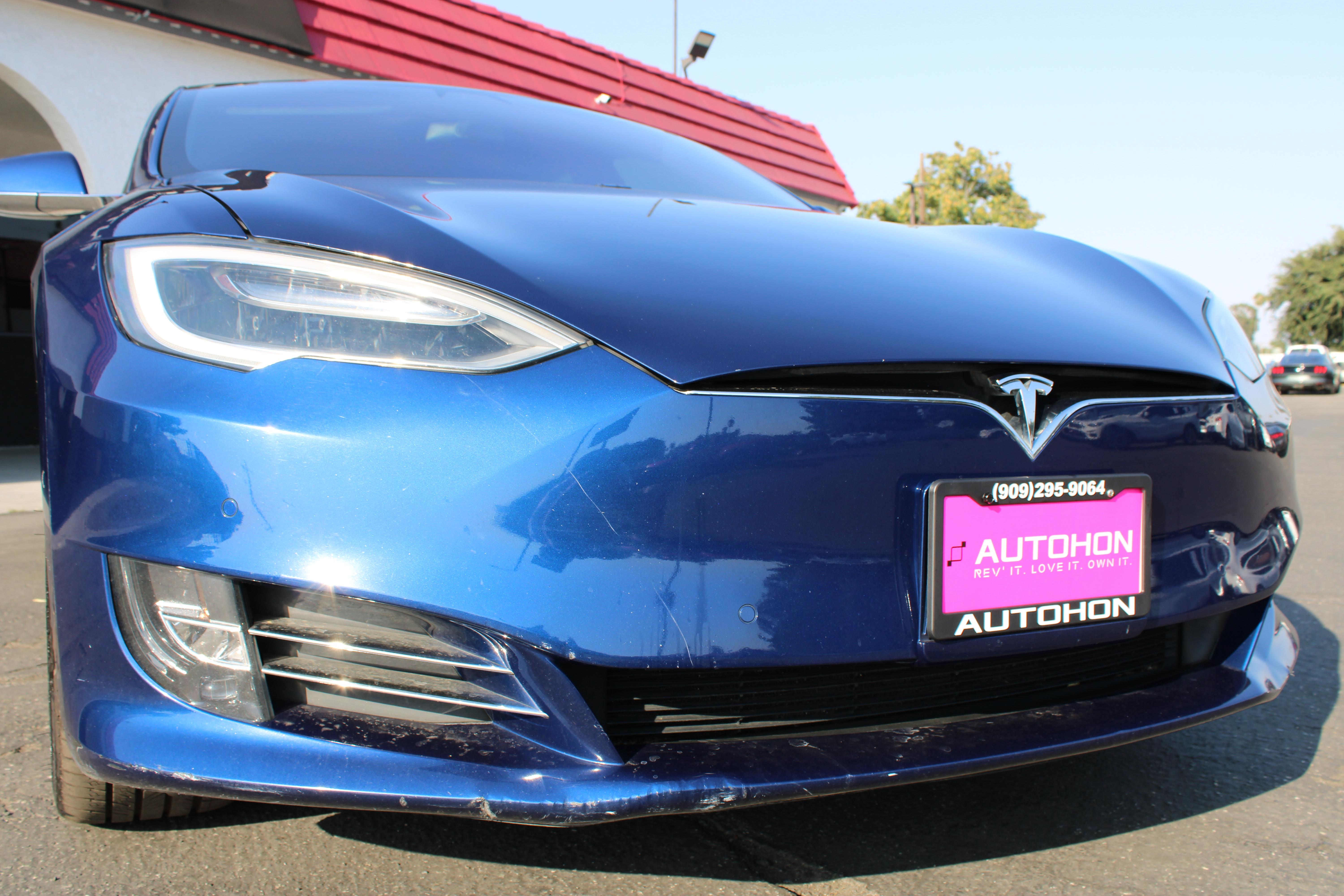 BLUE, 2019 TESLA MODEL S Image 3