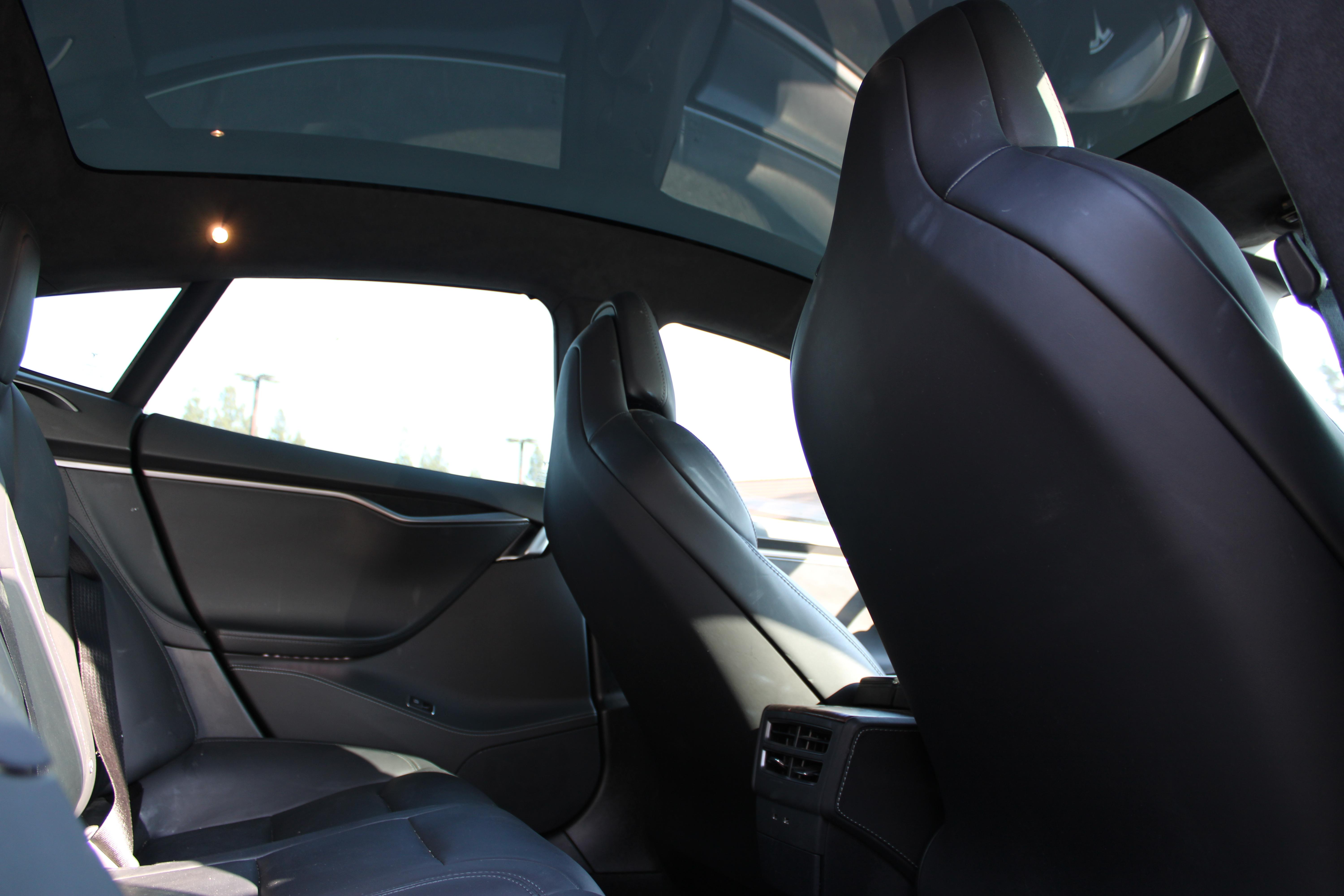 BLUE, 2019 TESLA MODEL S Image 20