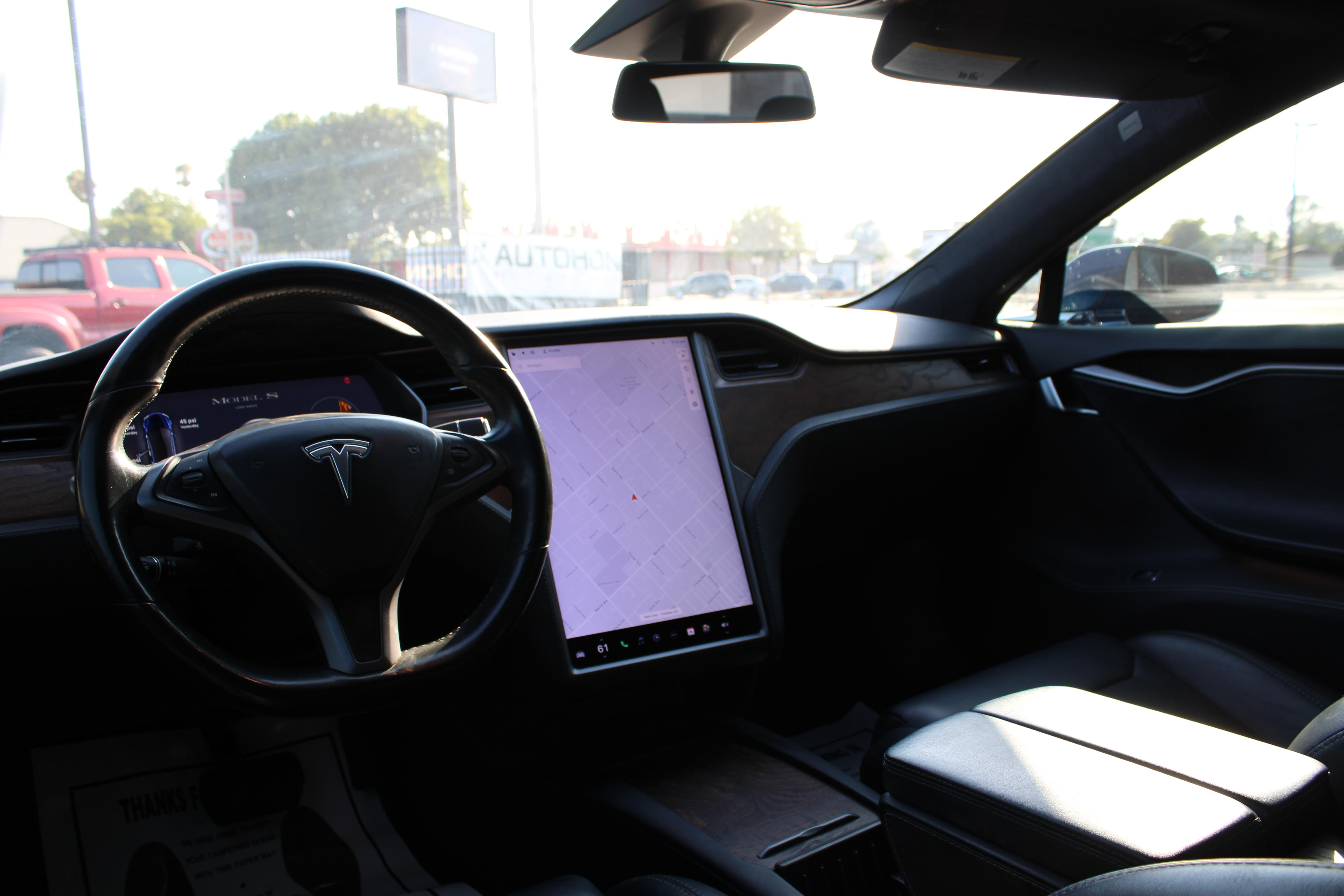 BLUE, 2019 TESLA MODEL S Image 22