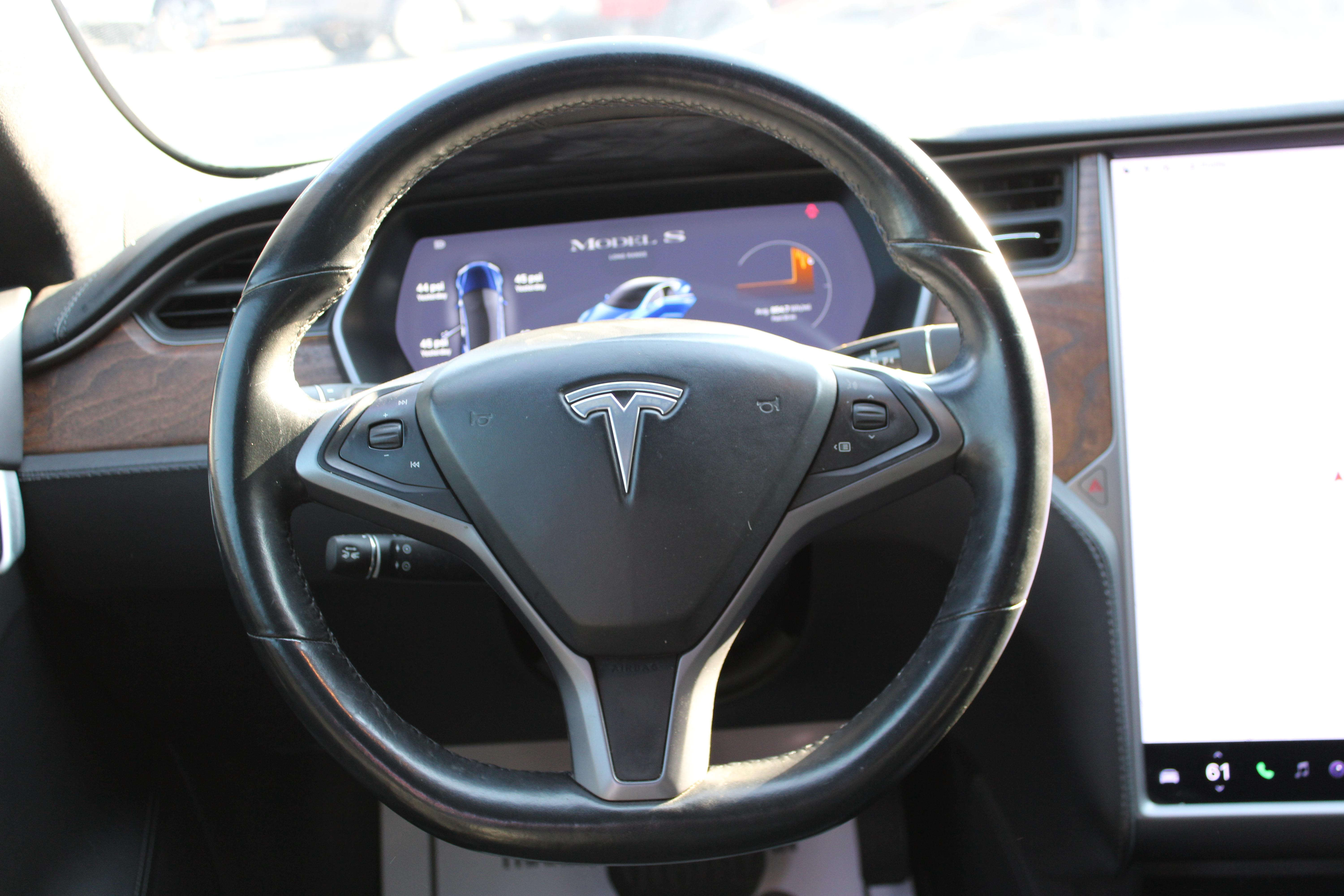 BLUE, 2019 TESLA MODEL S Image 26