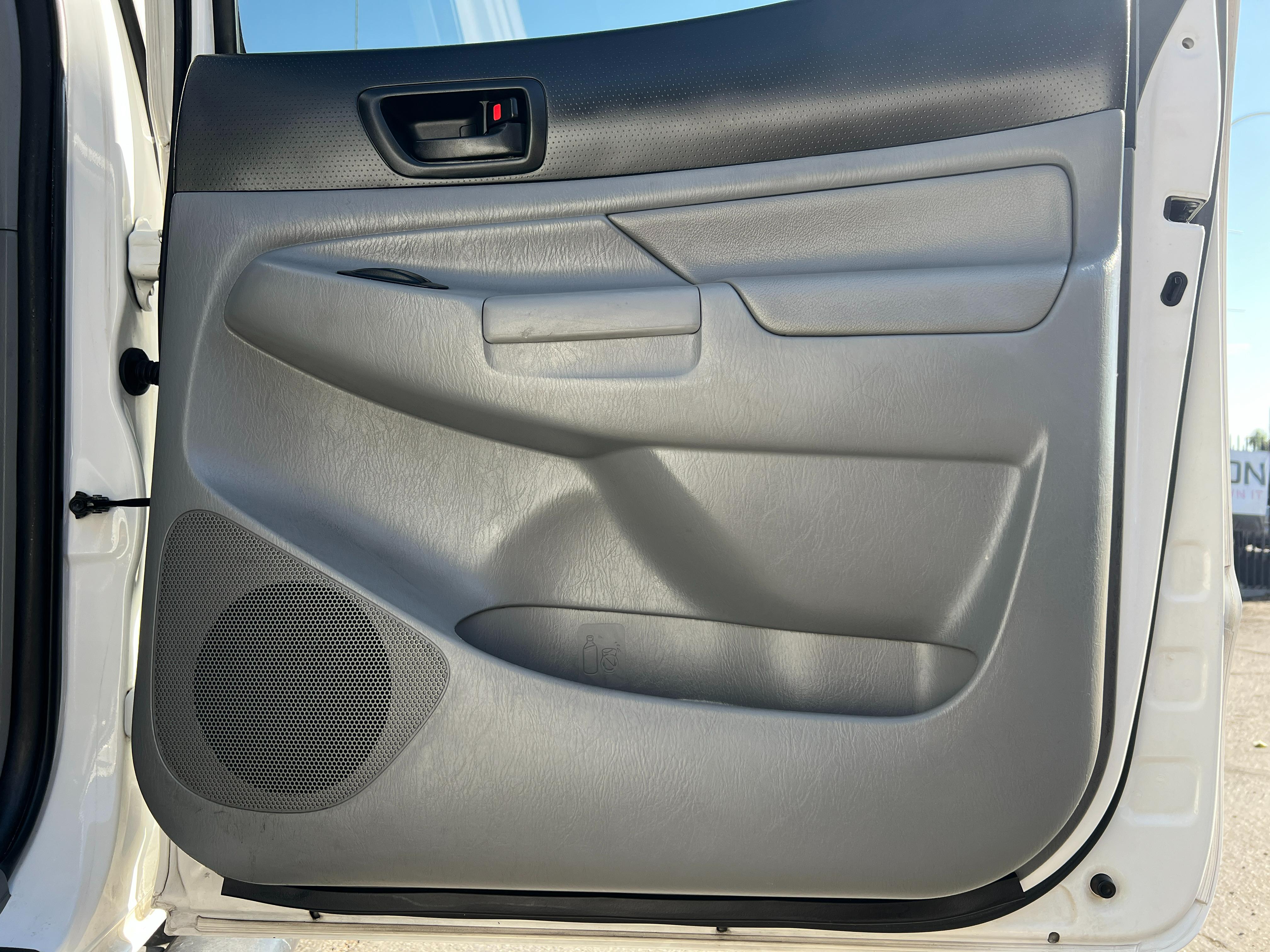 2013 TOYOTA TACOMA DOUBLE CAB Image 11