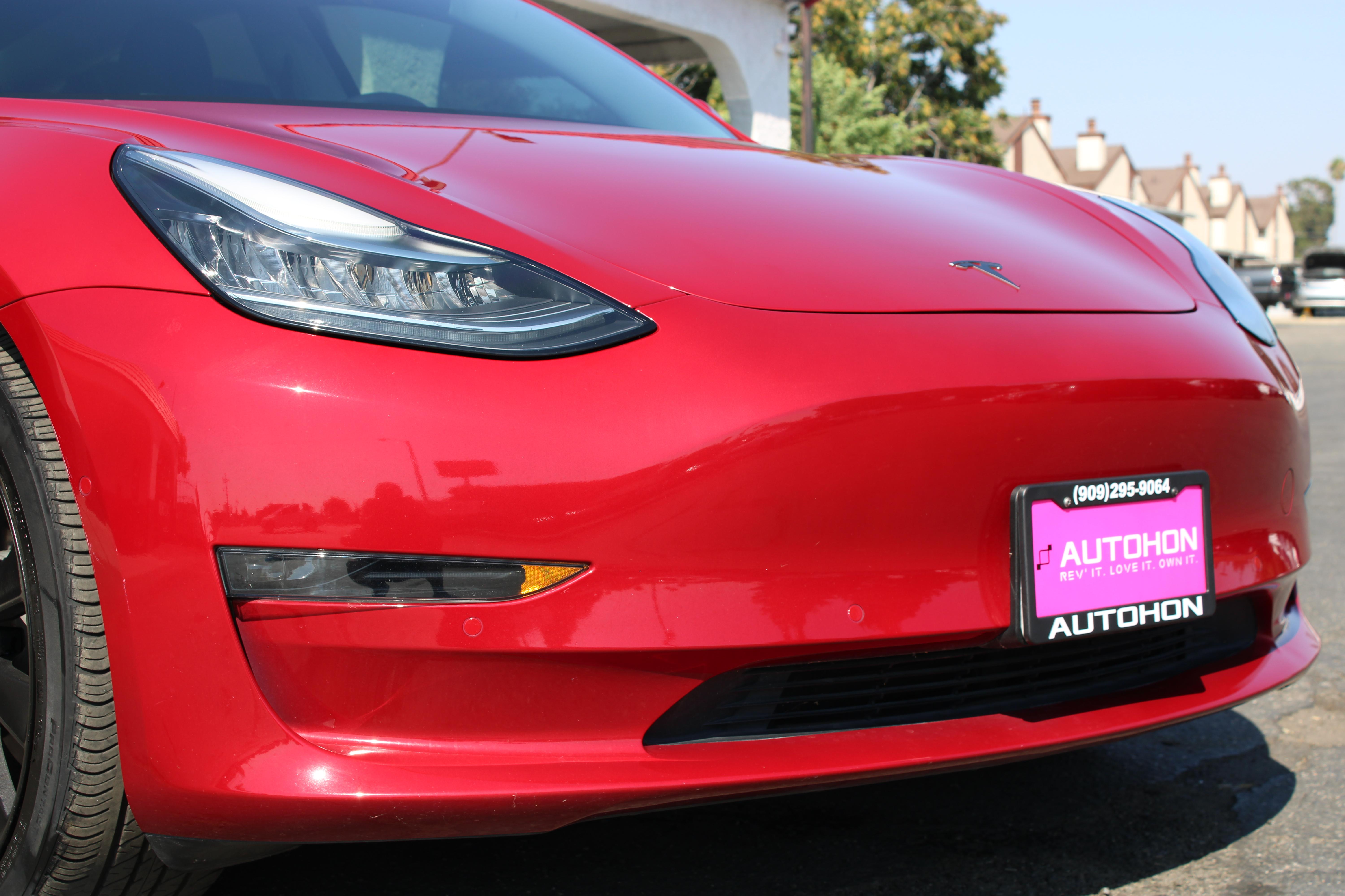 RED, 2018 TESLA MODEL 3 Image 7