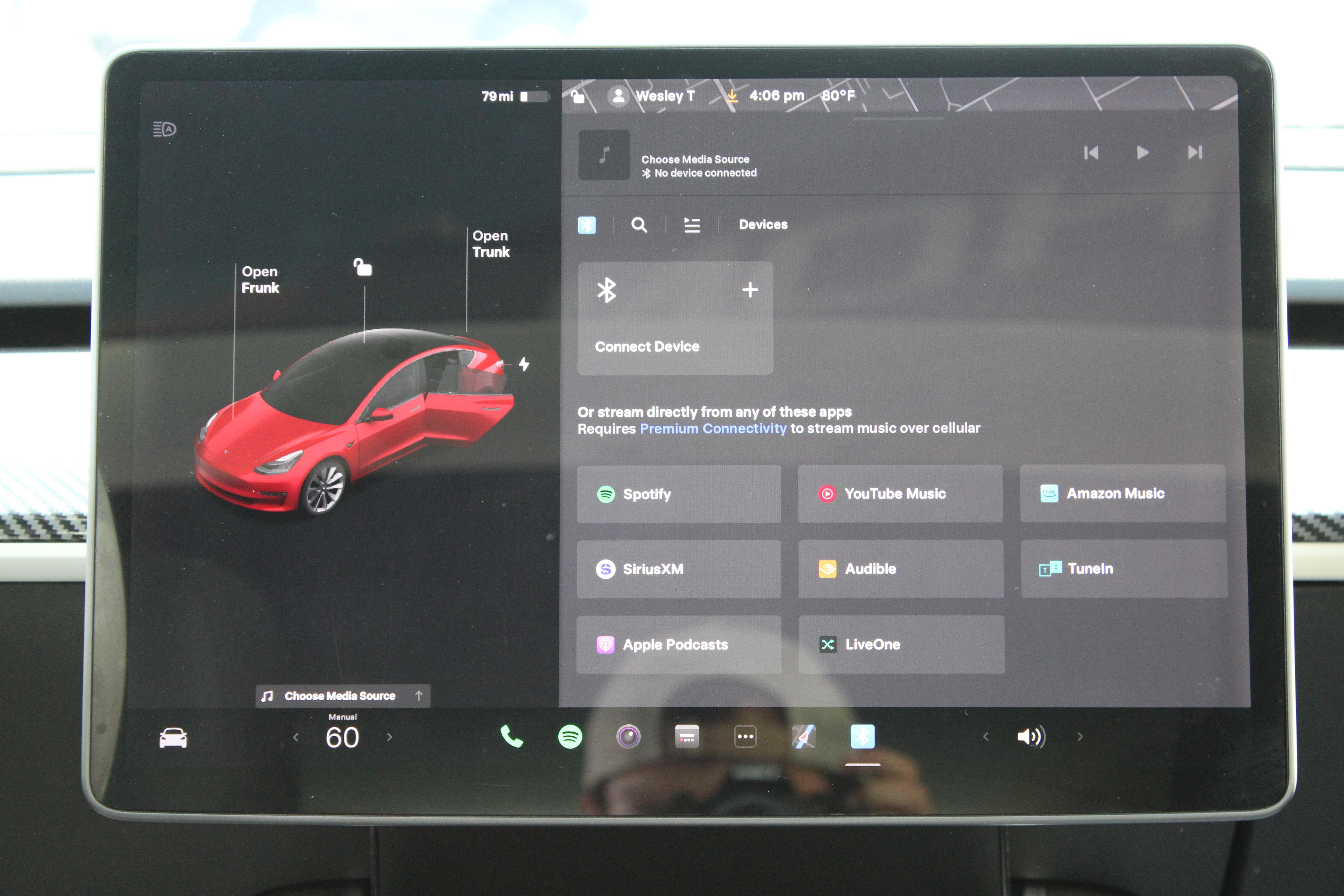 RED, 2018 TESLA MODEL 3 Image 31