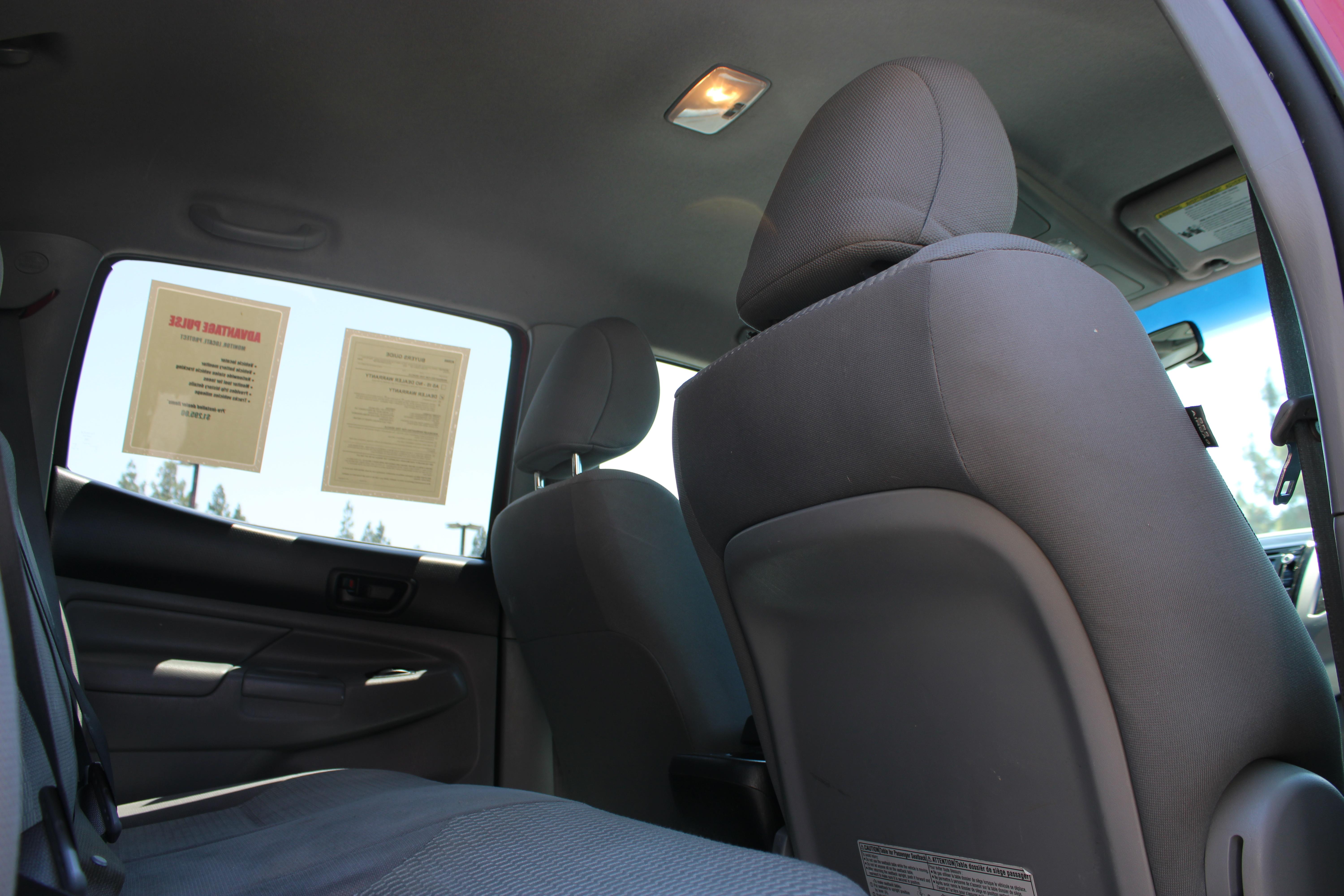 RED, 2015 TOYOTA TACOMA DOUBLE CAB Image 24