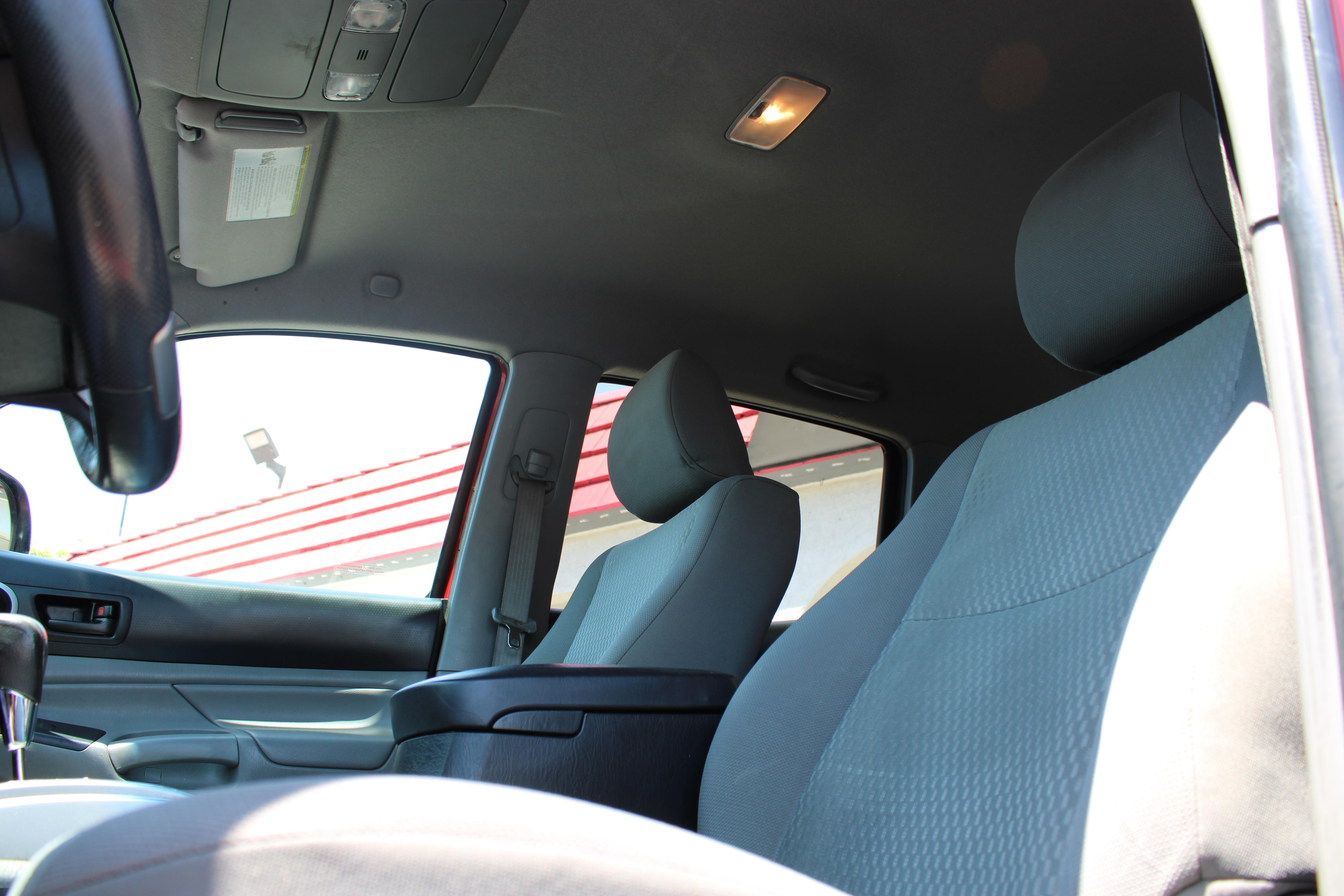RED, 2015 TOYOTA TACOMA DOUBLE CAB Image 32