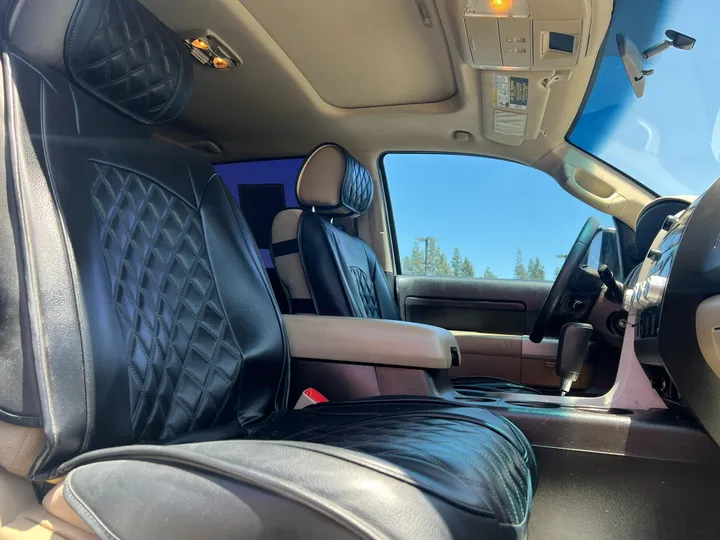 WHITE, 2008 TOYOTA TUNDRA CREWMAX Image 17
