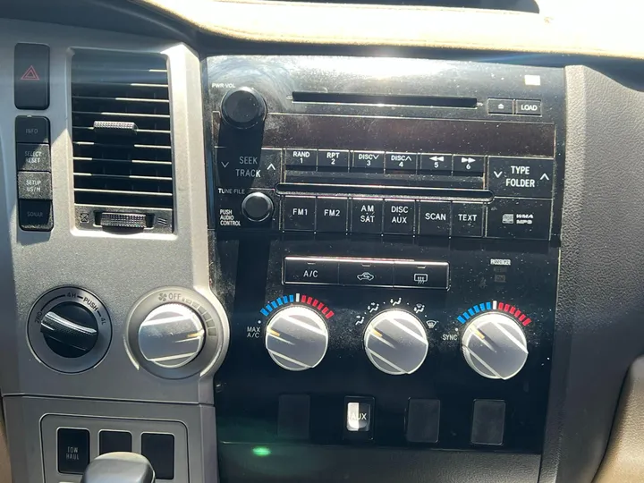 WHITE, 2008 TOYOTA TUNDRA CREWMAX Image 25