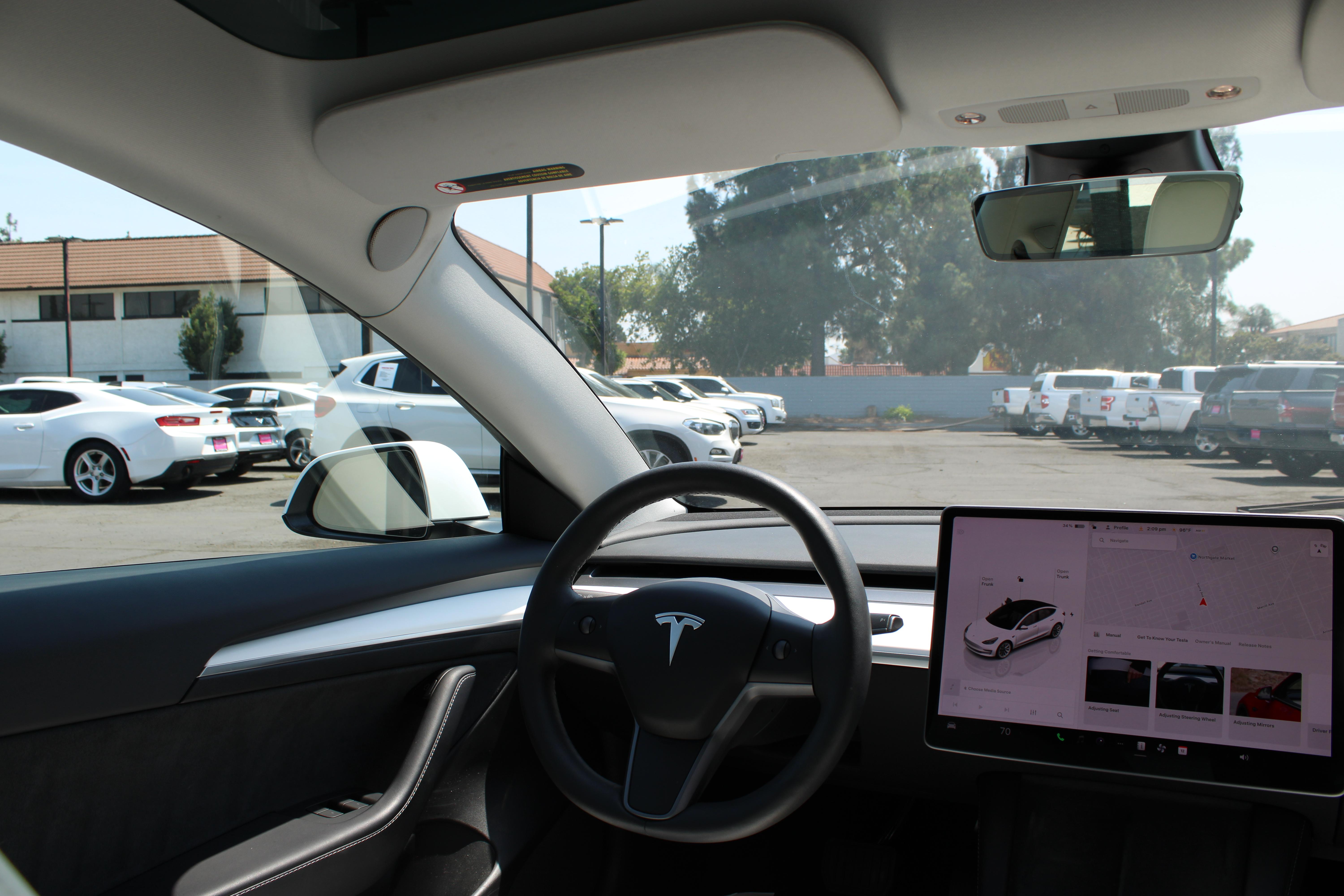 WHITE, 2022 TESLA MODEL 3 Image 15