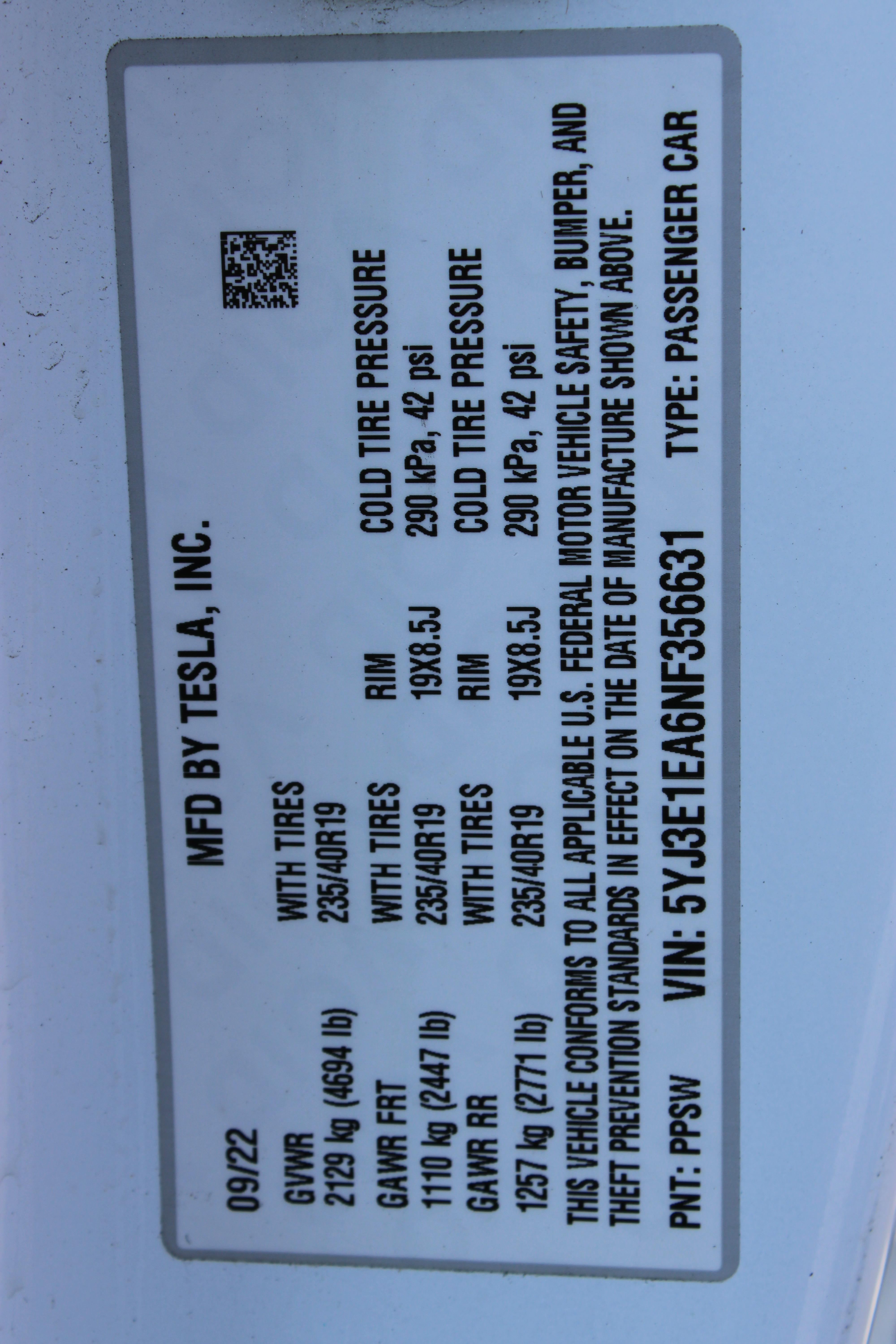 WHITE, 2022 TESLA MODEL 3 Image 19