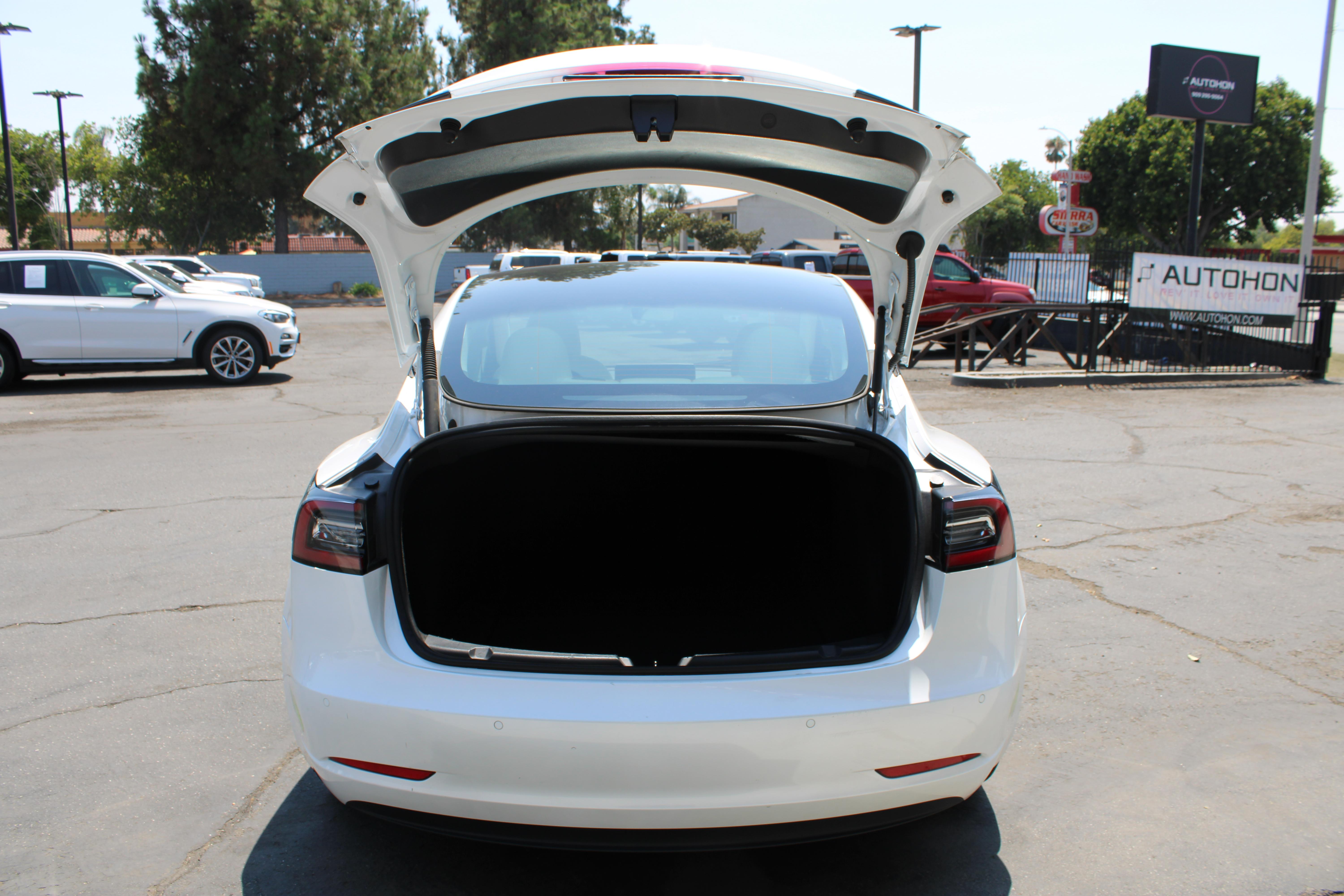 WHITE, 2022 TESLA MODEL 3 Image 29