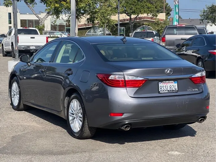 GRAY, 2014 LEXUS ES Image 3