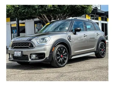 SILVER, 2019 MINI COUNTRYMAN Image 8