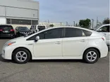 WHITE, 2015 TOYOTA PRIUS Thumnail Image 2