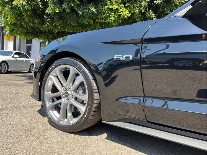 BLACK, 2023 FORD MUSTANG Image 9