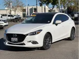 WHITE, 2018 MAZDA MAZDA3 Thumnail Image 1