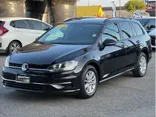 BLACK, 2019 VOLKSWAGEN GOLF SPORTWAGEN Thumnail Image 1