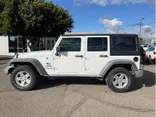 WHITE, 2018 JEEP WRANGLER UNLIMITED Thumnail Image 2