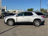 SILVER, 2020 CHEVROLET TRAVERSE Thumnail Image 2
