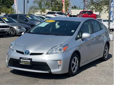 SILVER, 2014 TOYOTA PRIUS Image 