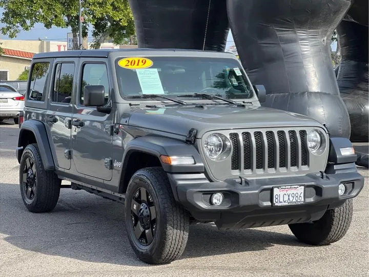 GRAY, 2019 JEEP WRANGLER UNLIMITED Image 7