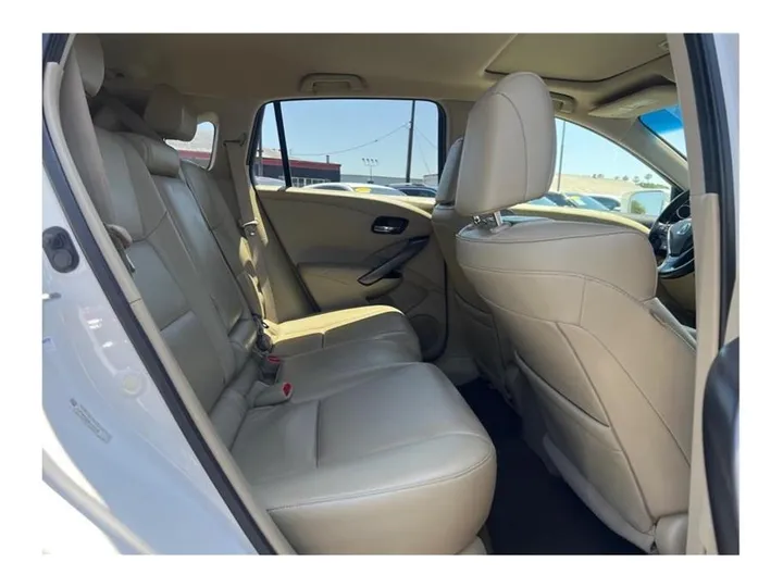 WHITE, 2014 ACURA RDX Image 18